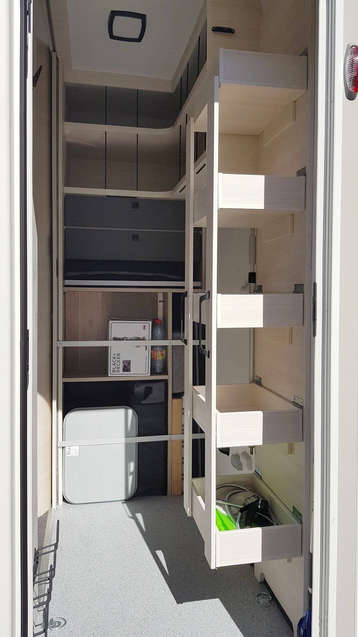 Challenger 240 Open Edition