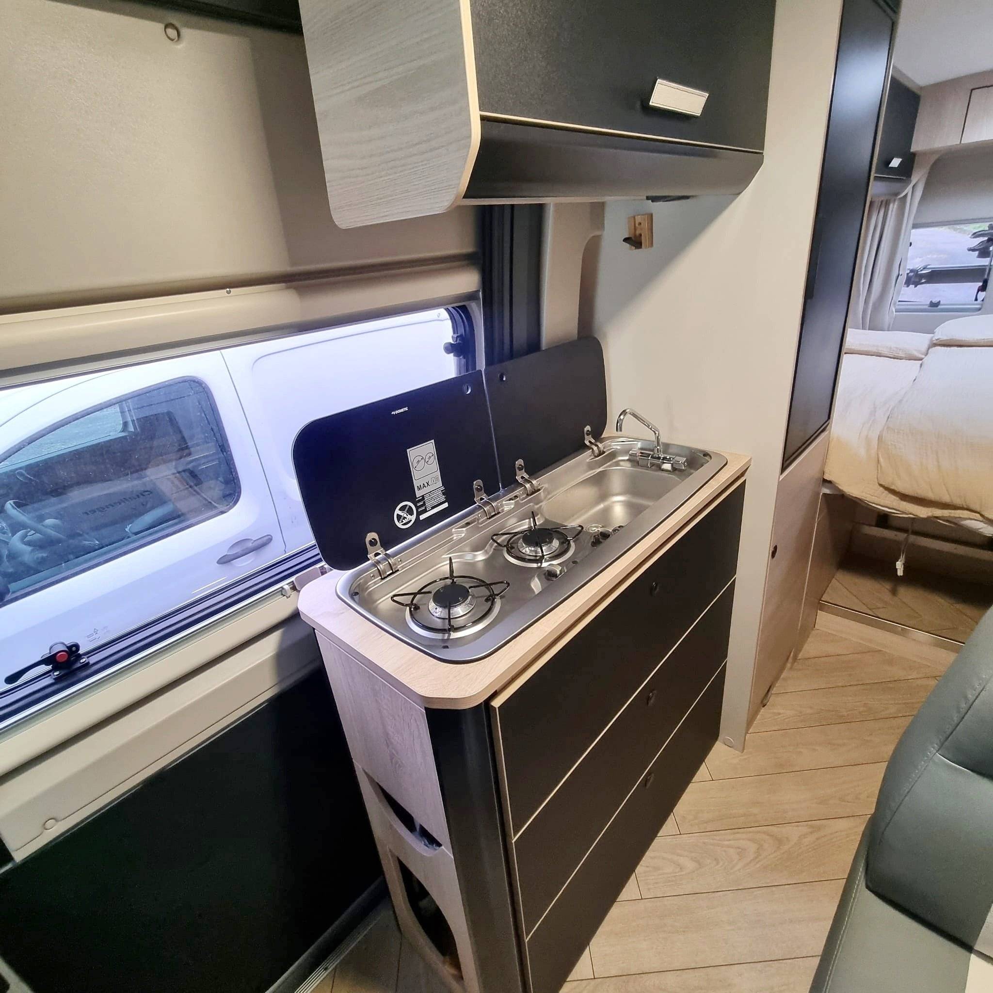 Challenger V217 SPORT EDITION