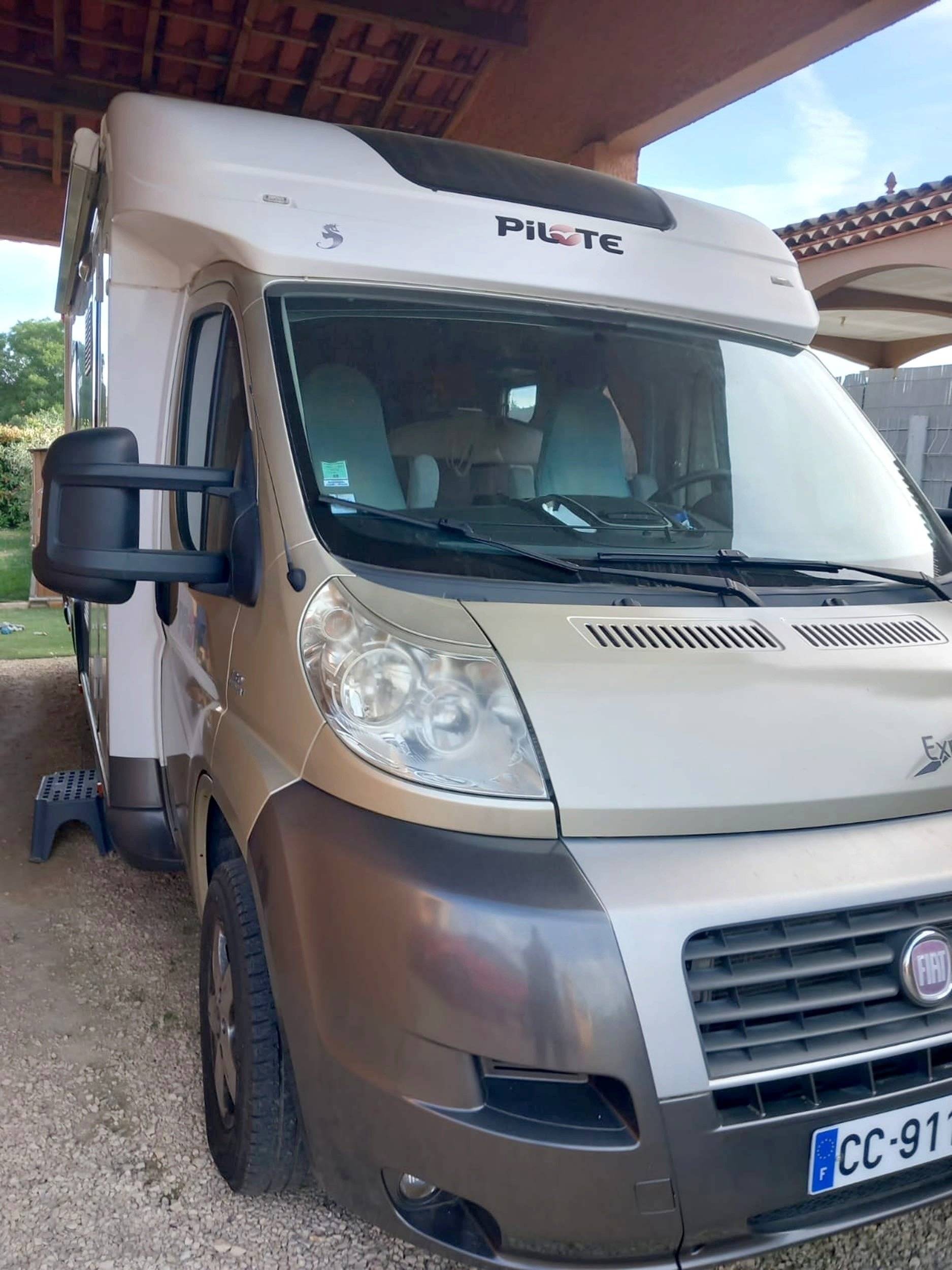 Pilote P736  aventura