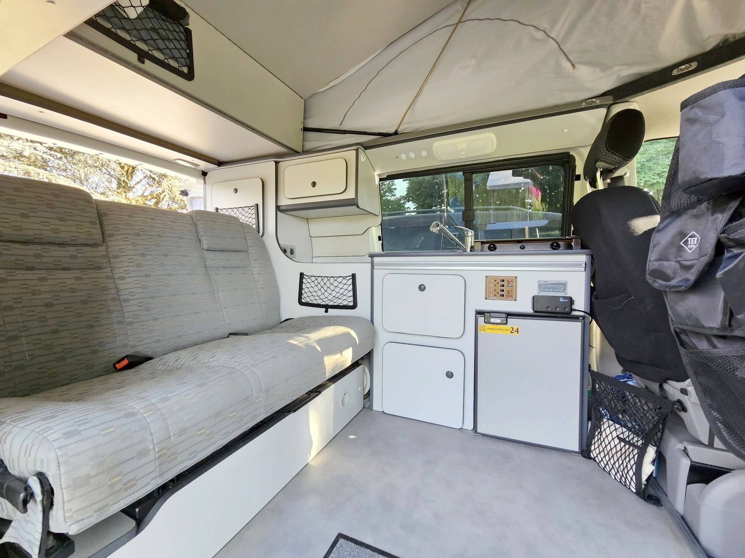 Kochnische Volkswagen T5 2,0 l 140 ch - Yescapa