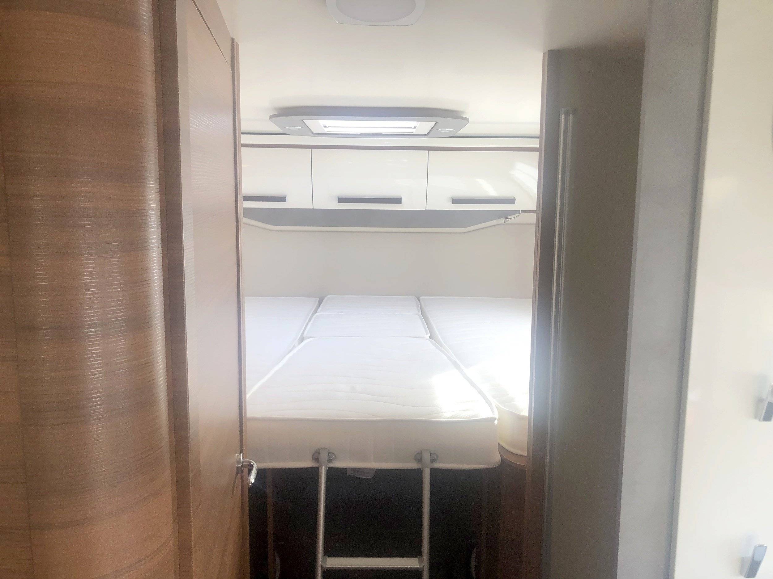 Elnagh Elnagh  Baron