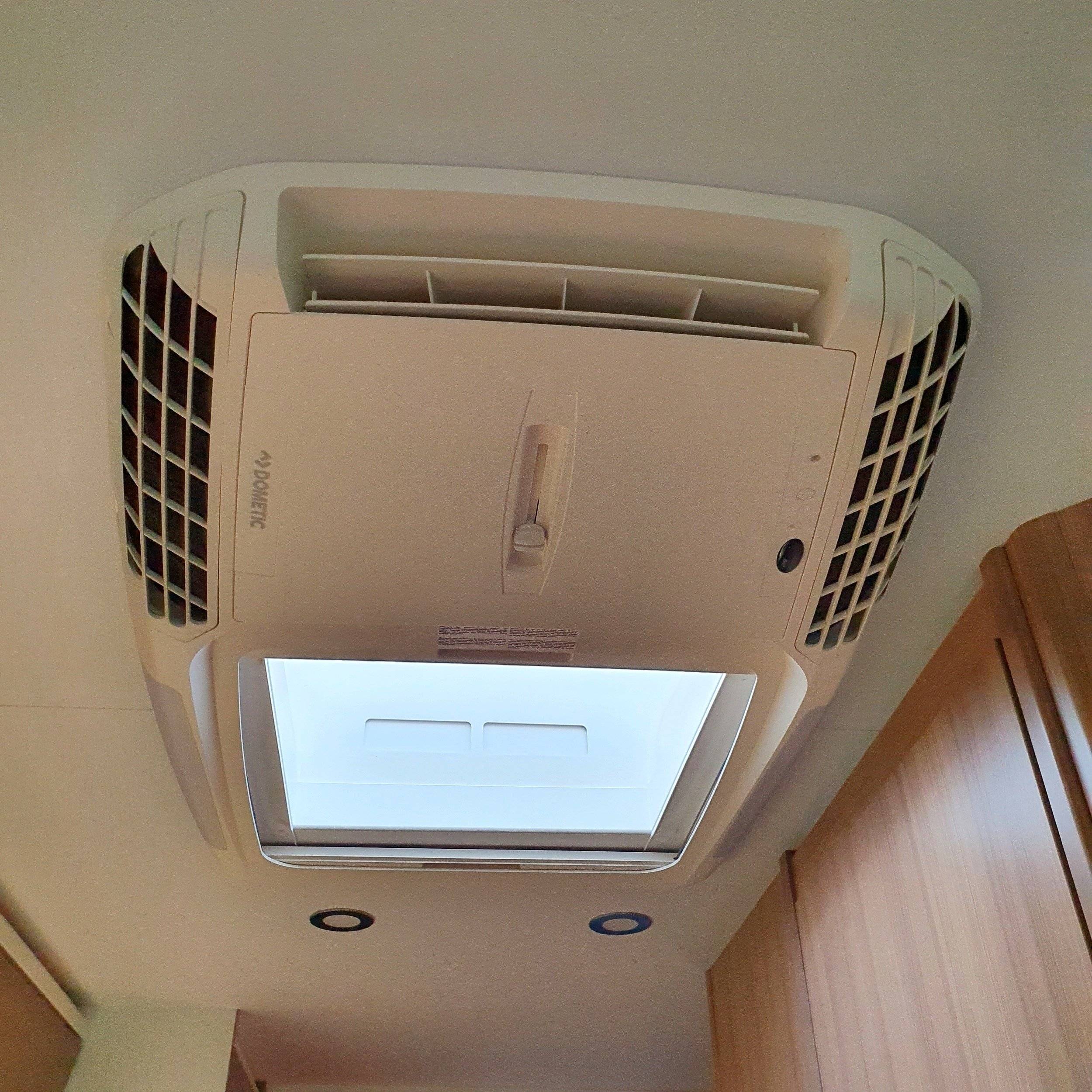 Adria Coral XL Plus A 670 SL