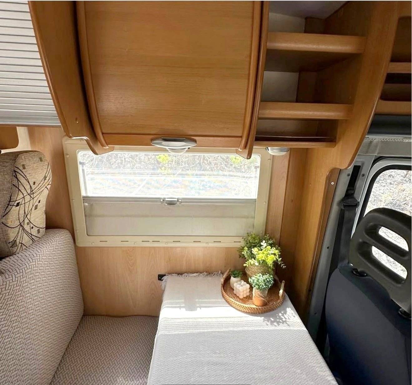 Dinette Fiat FIAT DUCATO - Yescapa