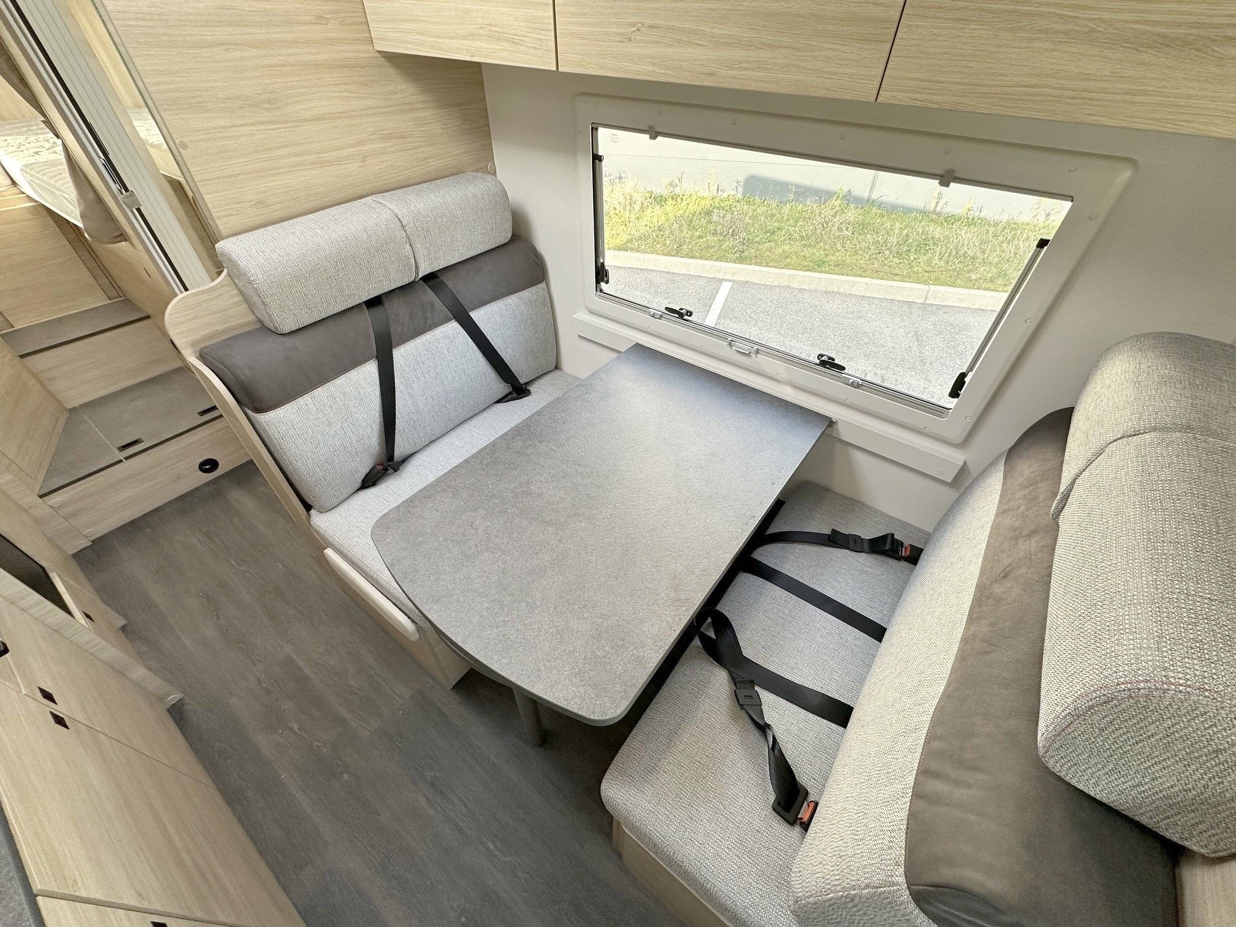 Chausson C727 FIRST LINE