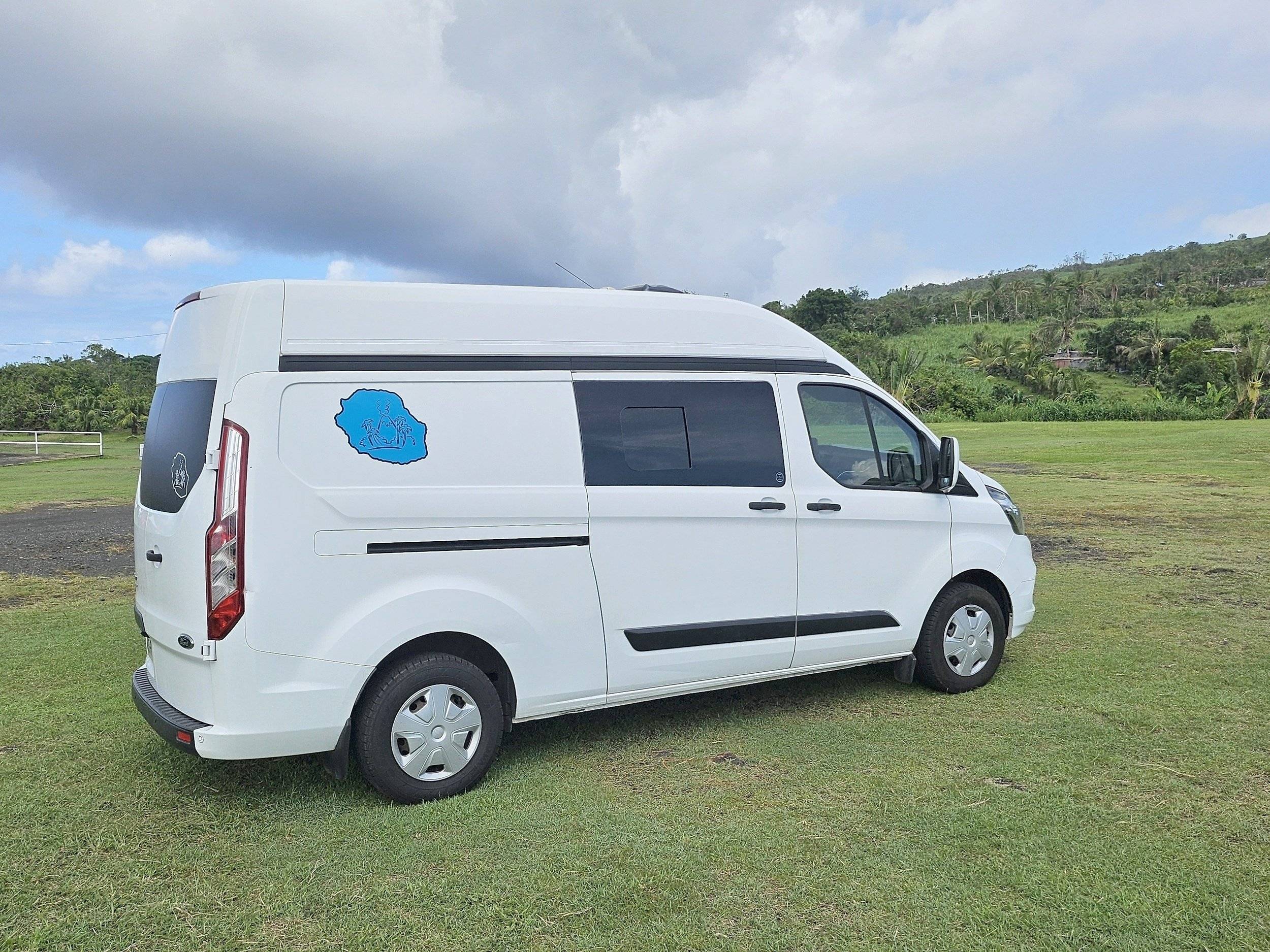 Ludospace Ford Transit Custom