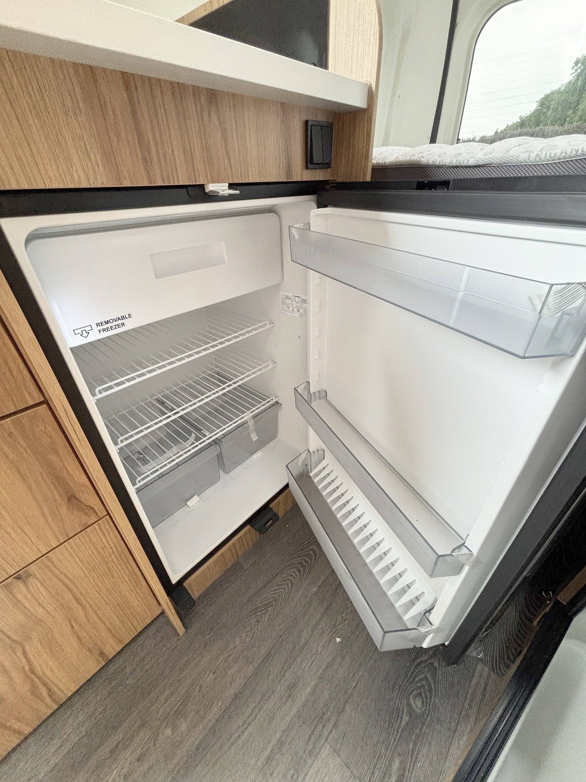 Font Vendôme terra van