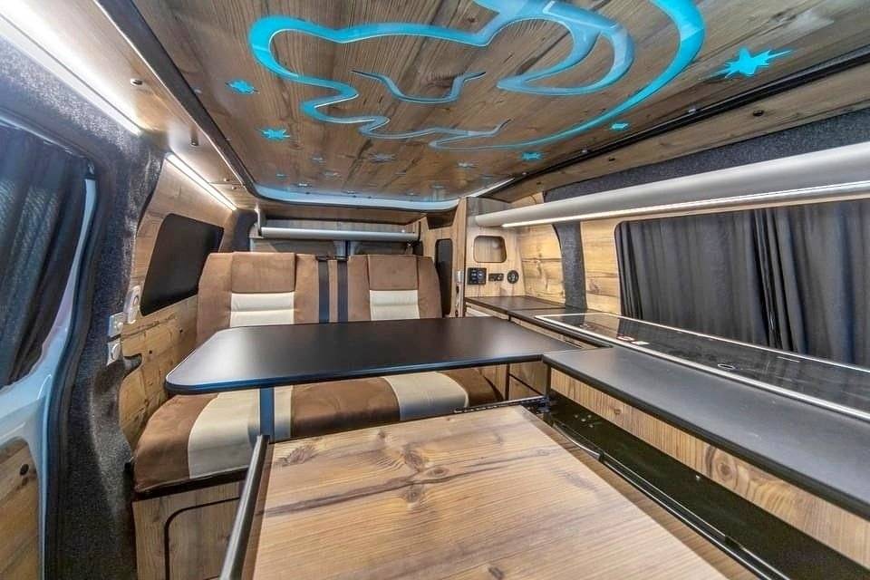 Custo Van Expert Blue HDI 2 L 150ch