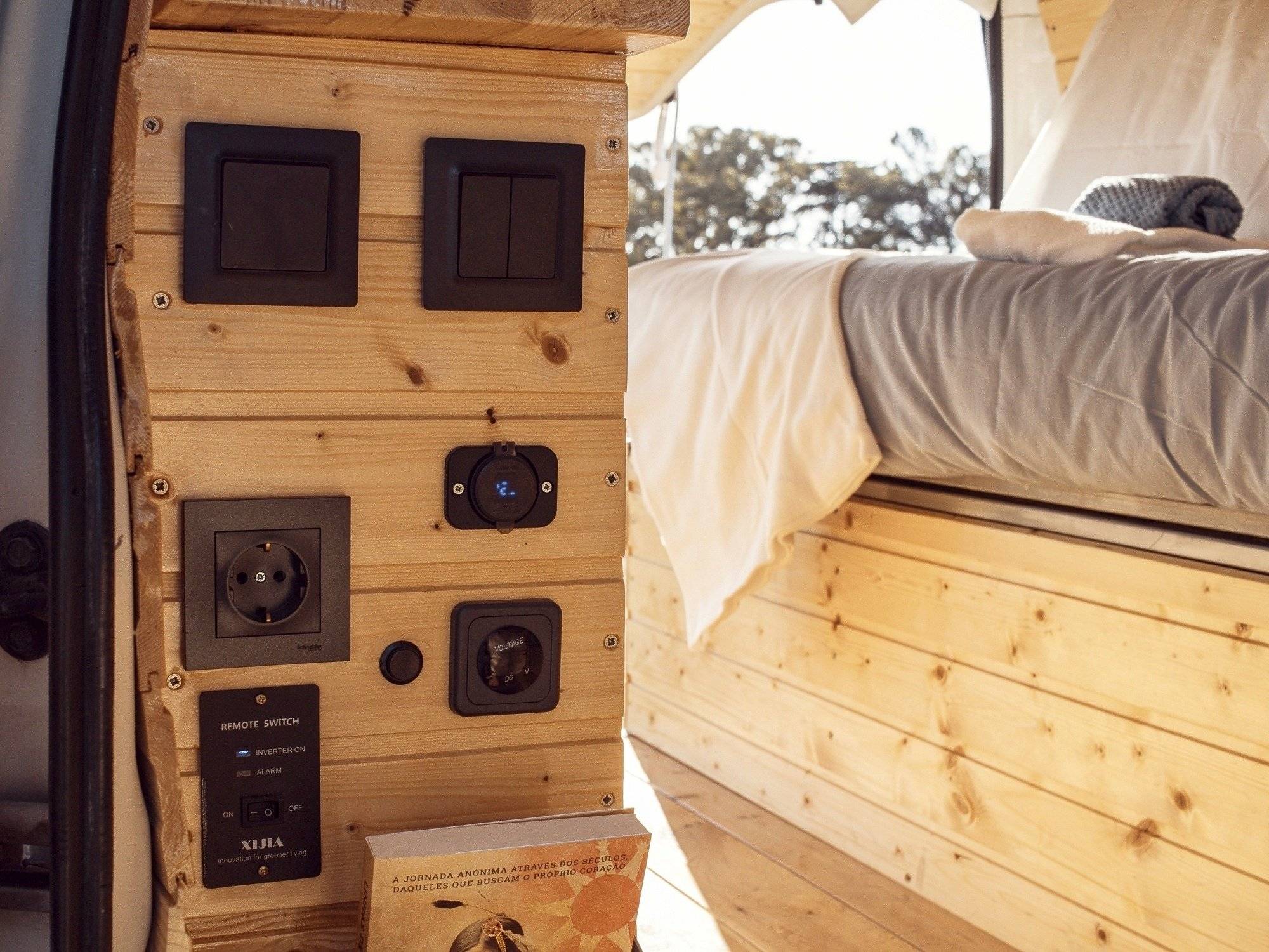 L300 Mitsubishi L300