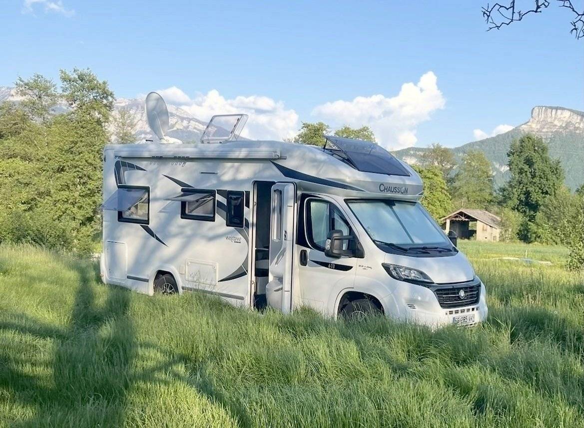 Voorkant 3/4 Fiat Ducato 2,3 l Multijet 130 ch. - Yescapa