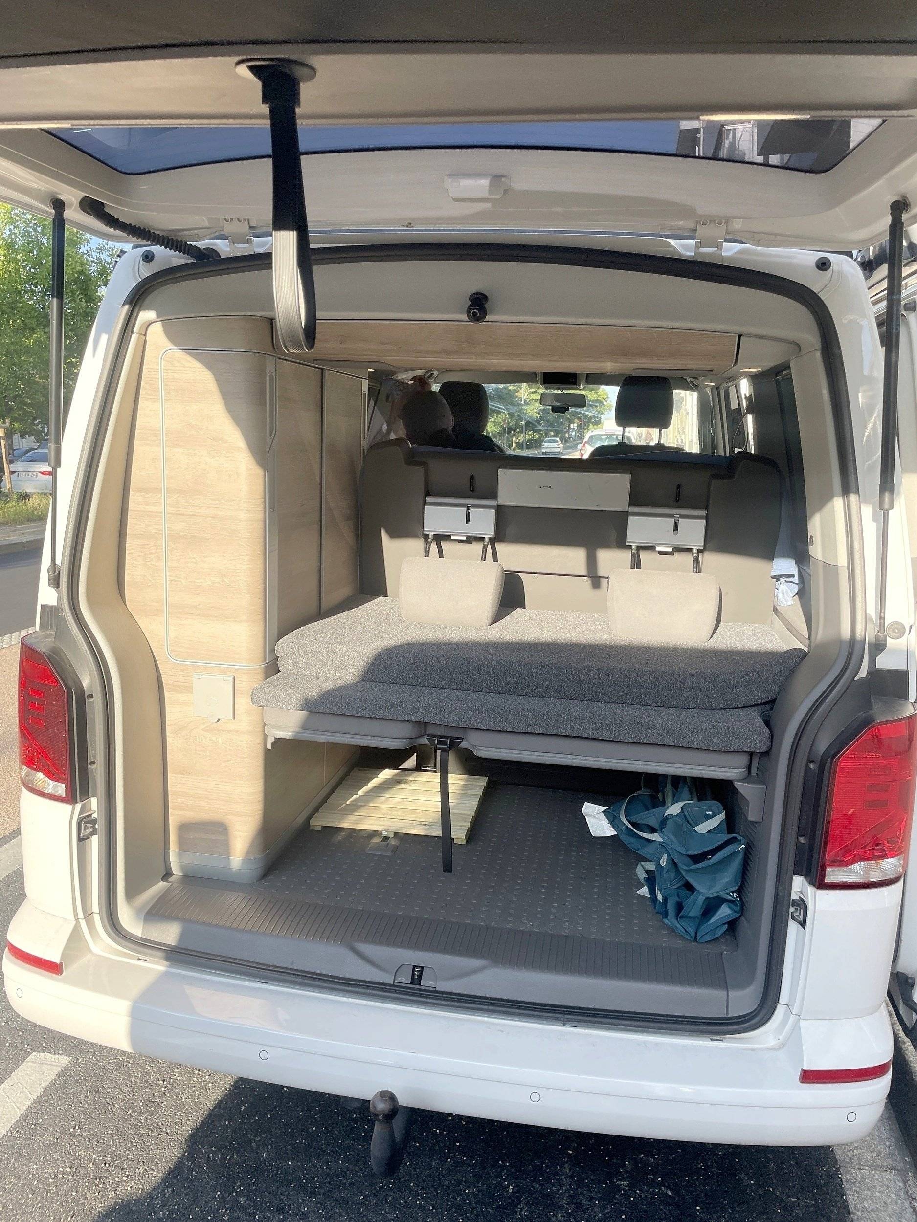 Volkswagen California Coast