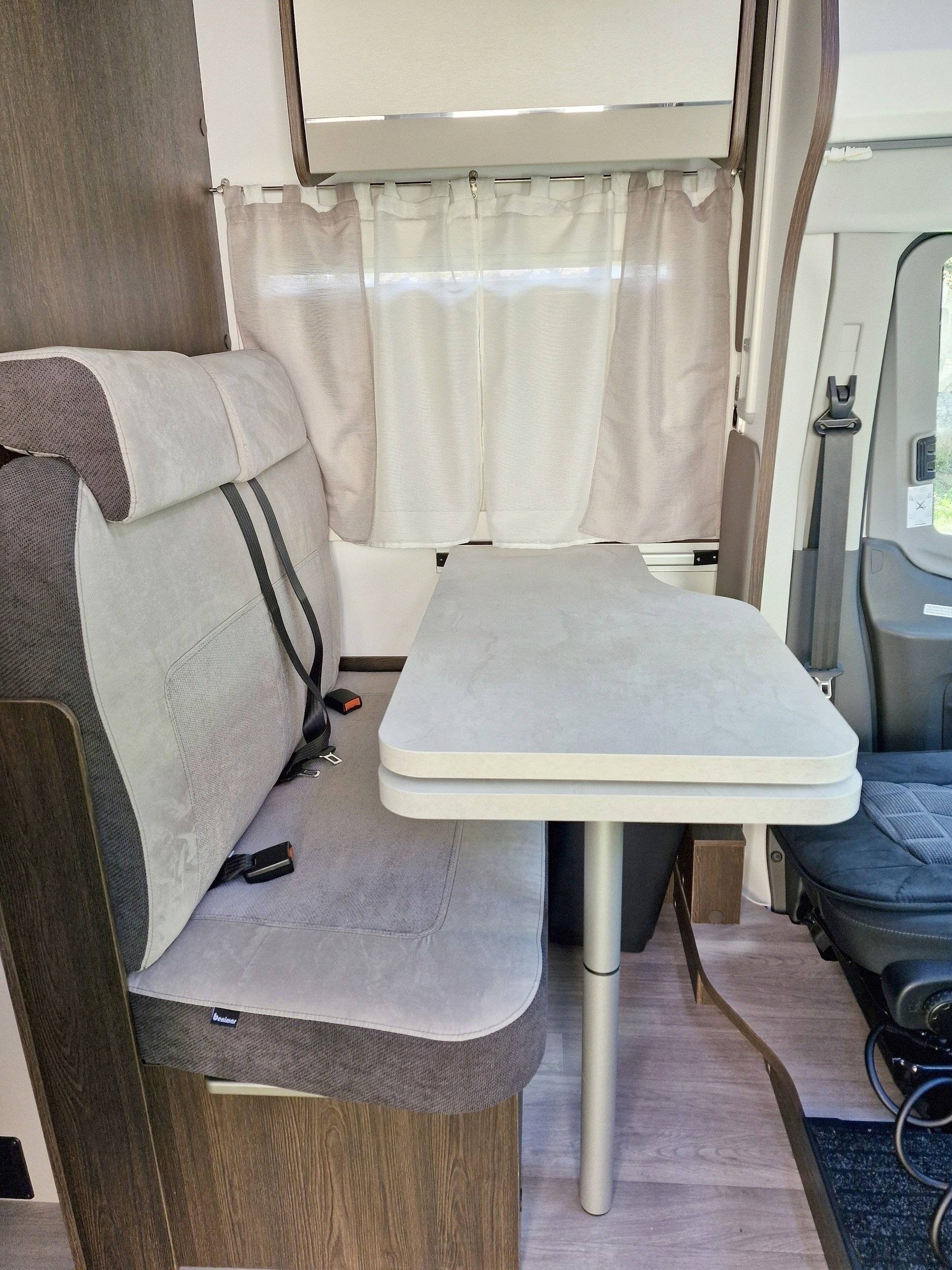 Benimar Tessoro 440 up