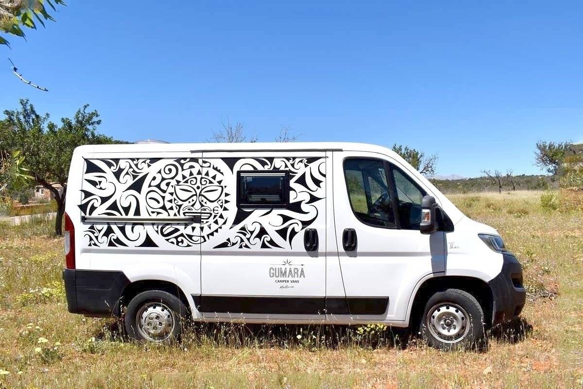 schräge Vorderansicht Citroën Citroën jumper - Yescapa