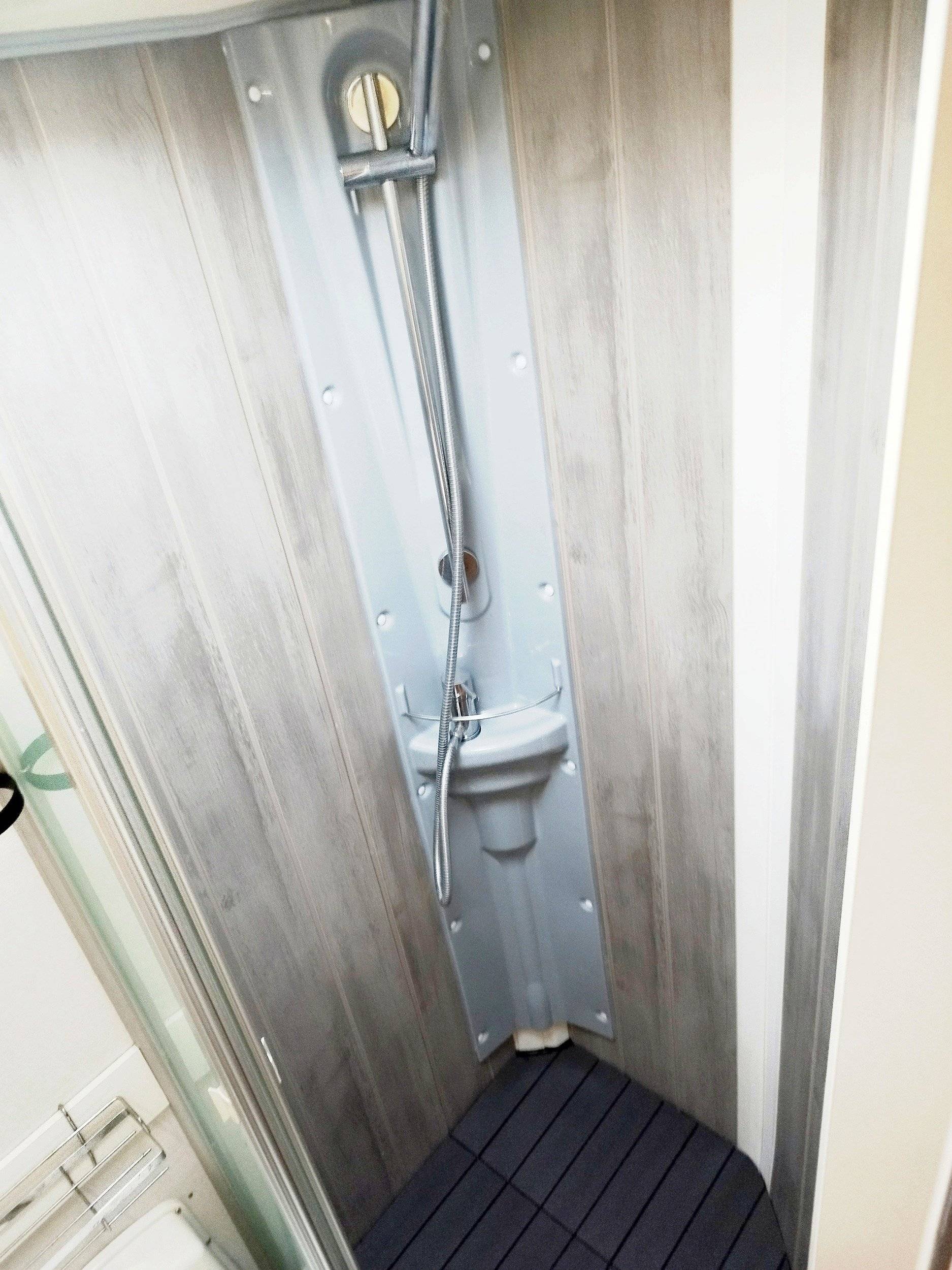 Pilote Aventura G710