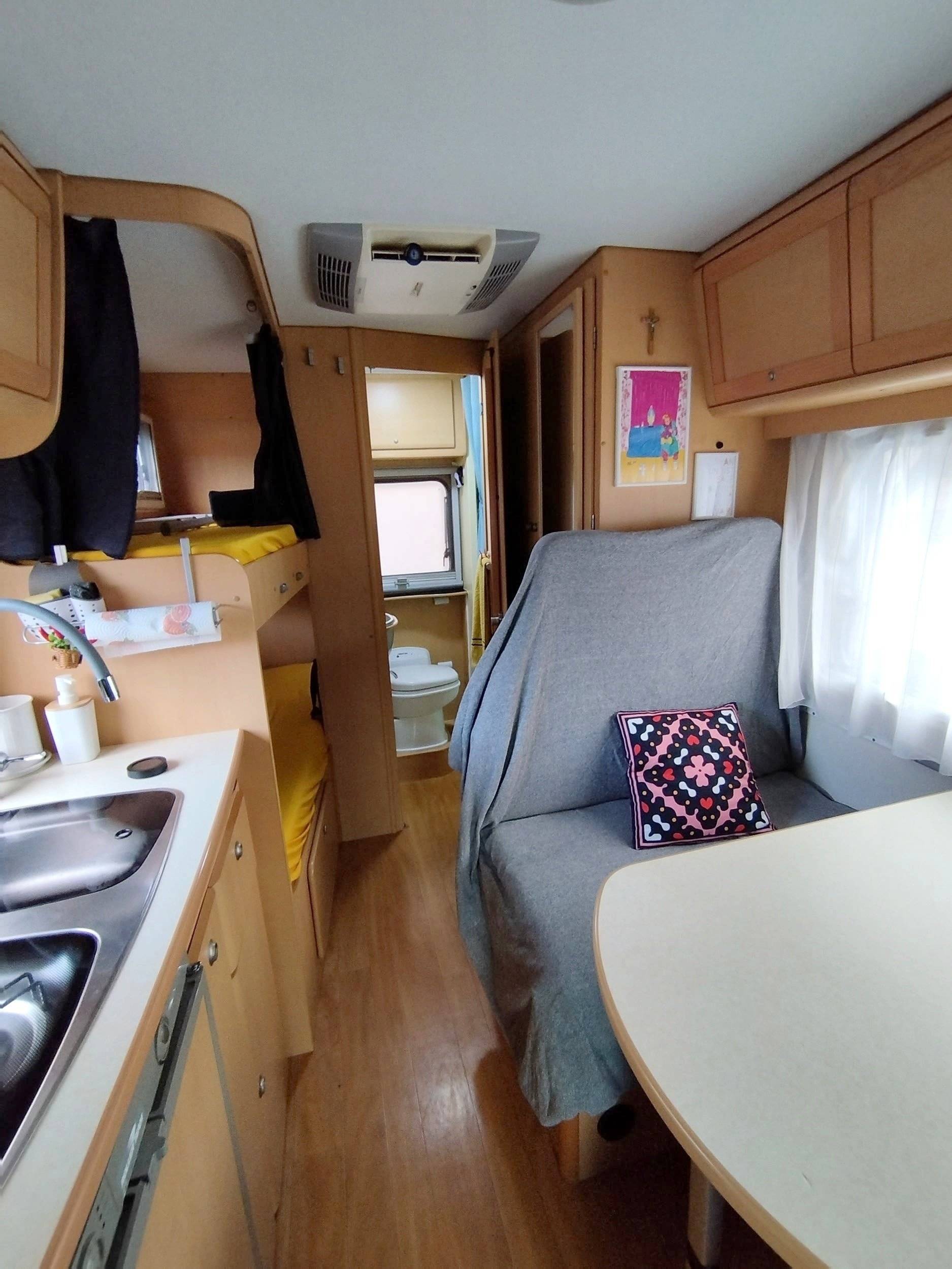 Coin repas Fiat 2,3 l 130 ch - Yescapa