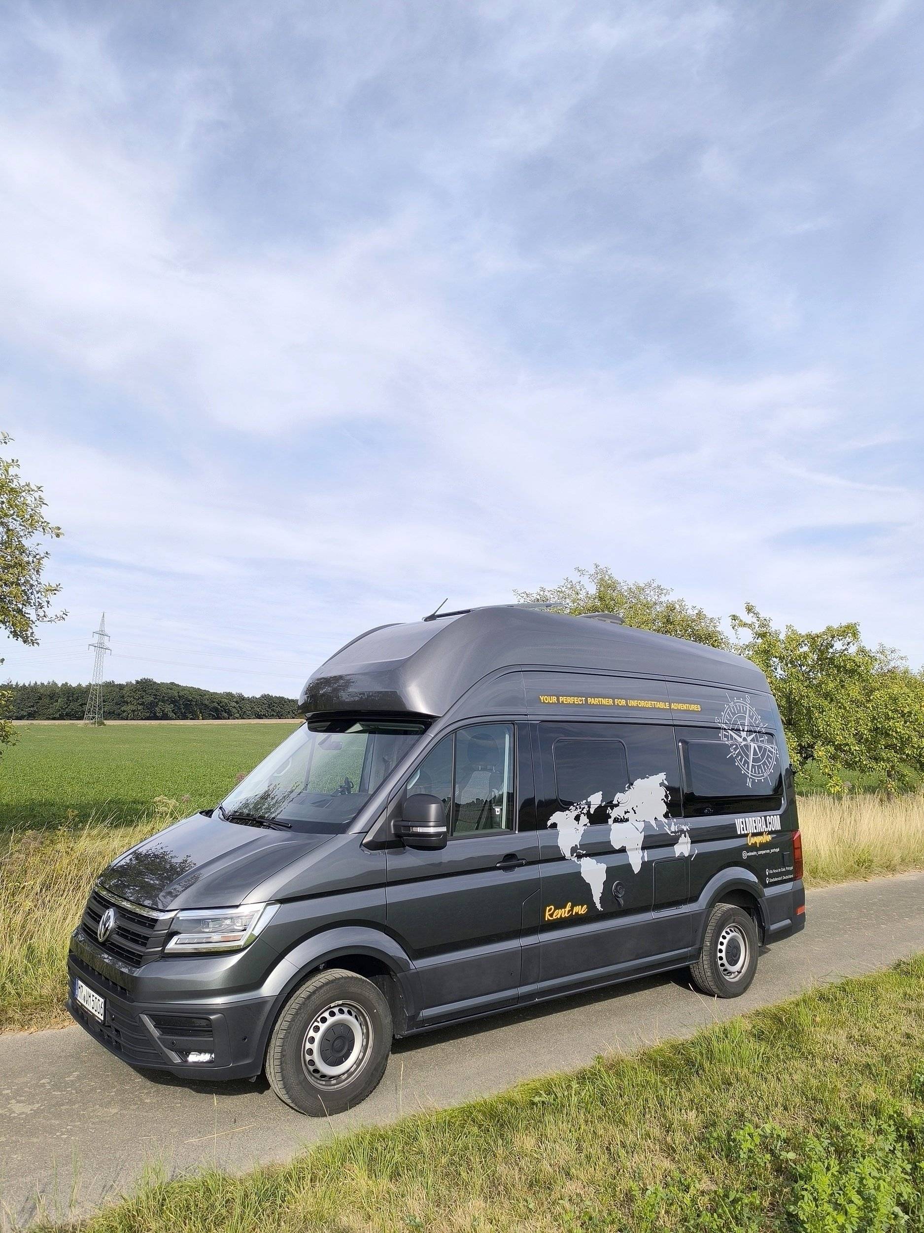 Voorkant 3/4 Volkswagen Grand California 600 - Yescapa