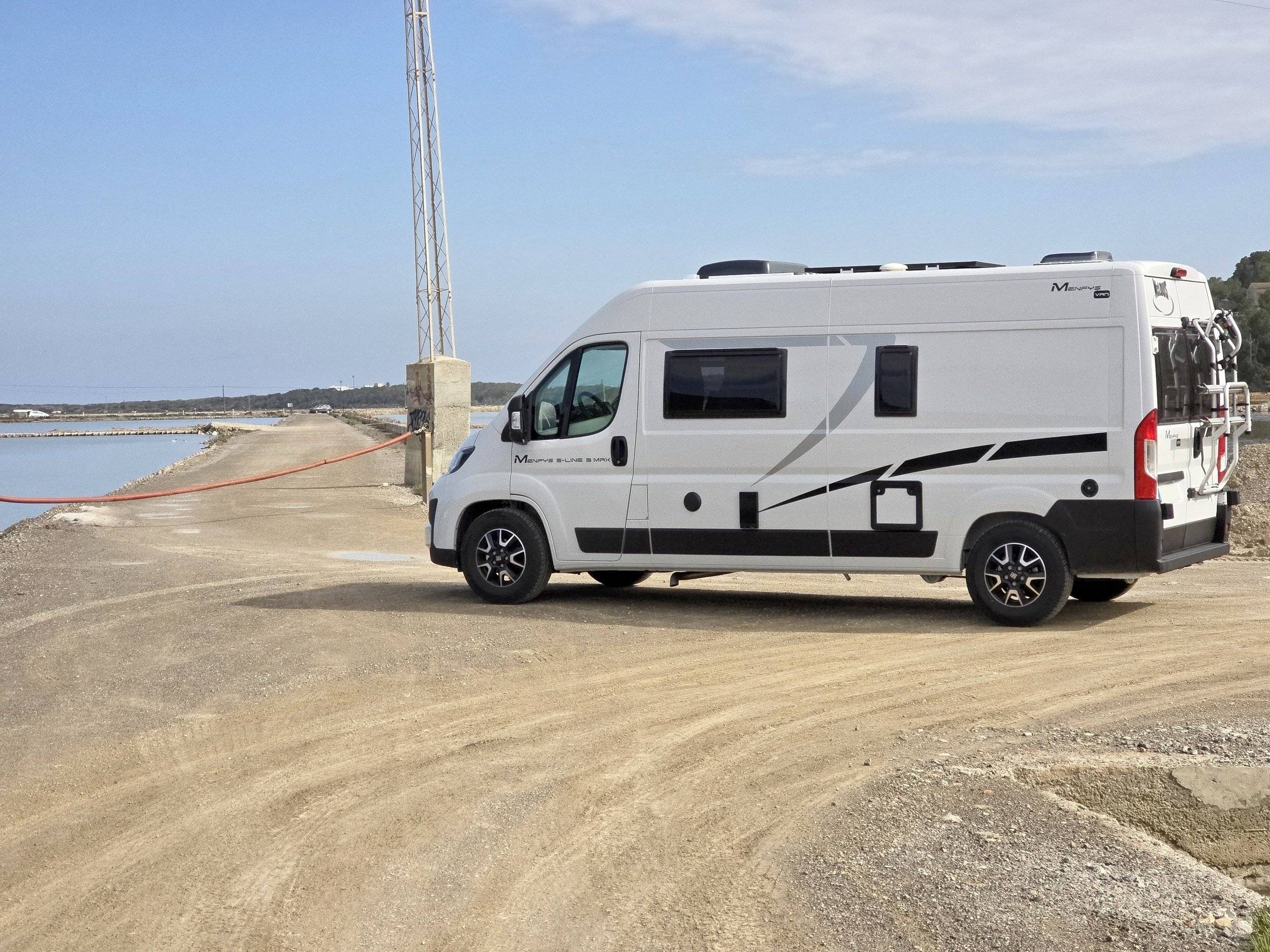 Mclouis Mclouis menfys 3 sline