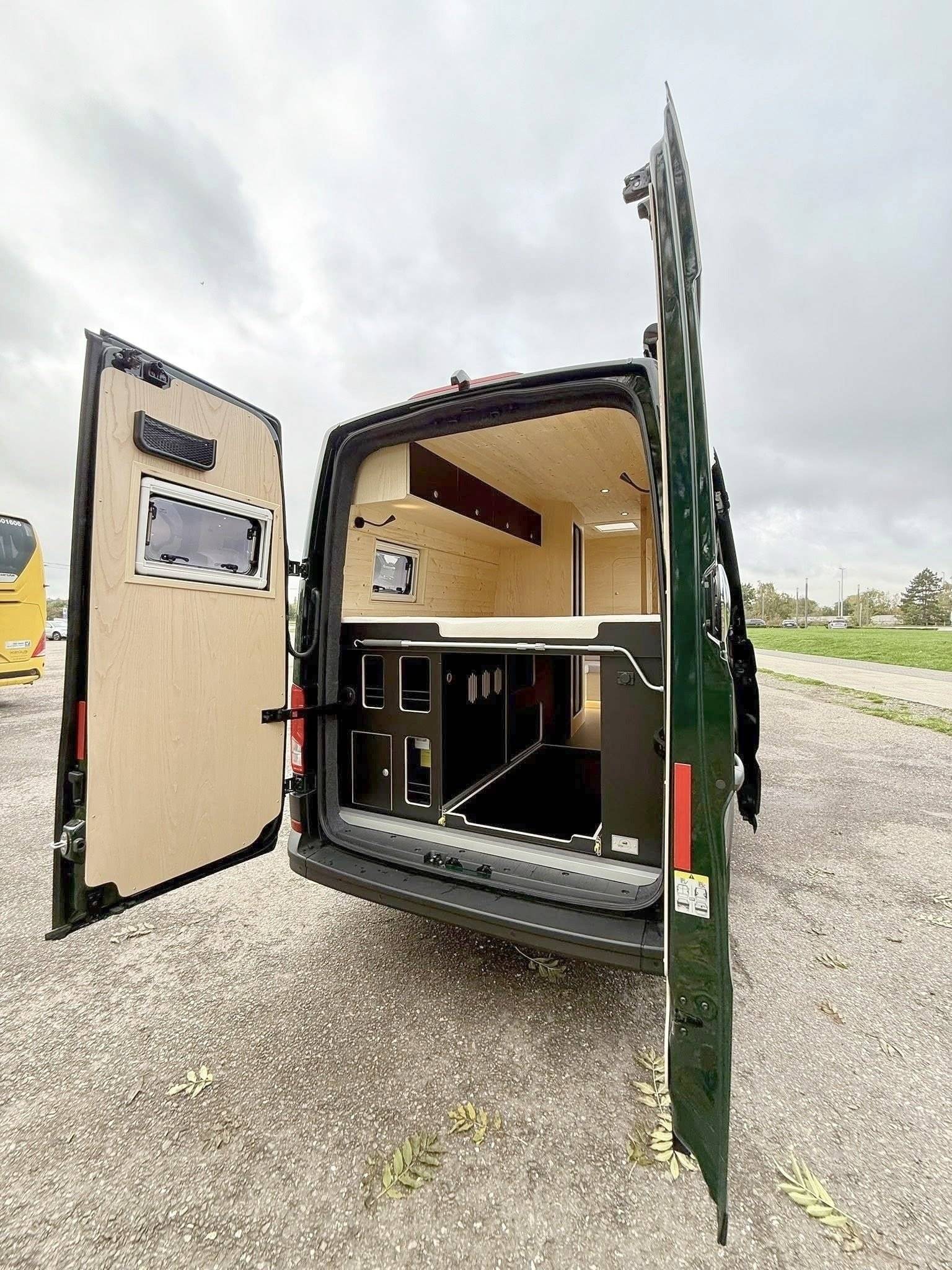 Vanatipik Volkswagen Crafter 2.0 TDI