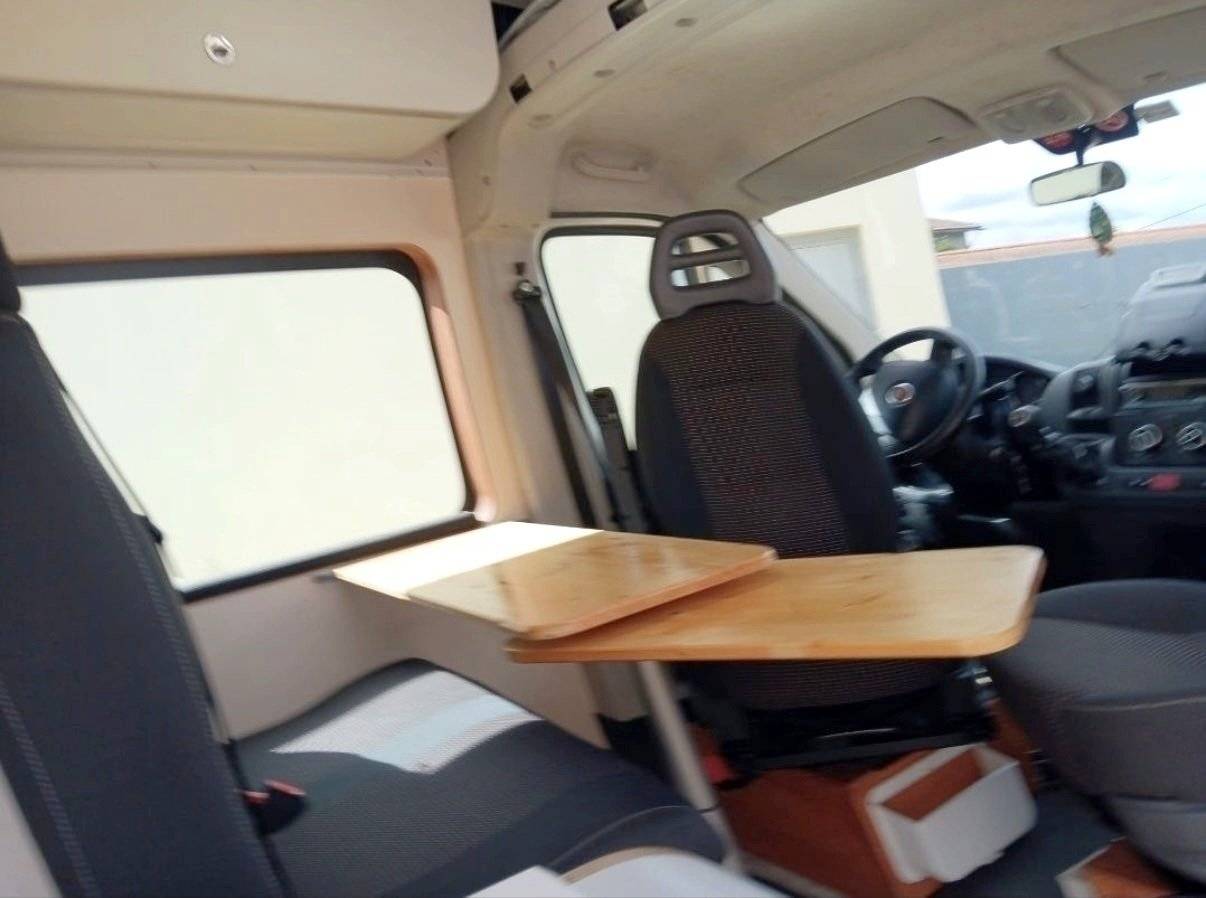 Eethoek Fiat Ducato 2,0 l 115 ch - Yescapa