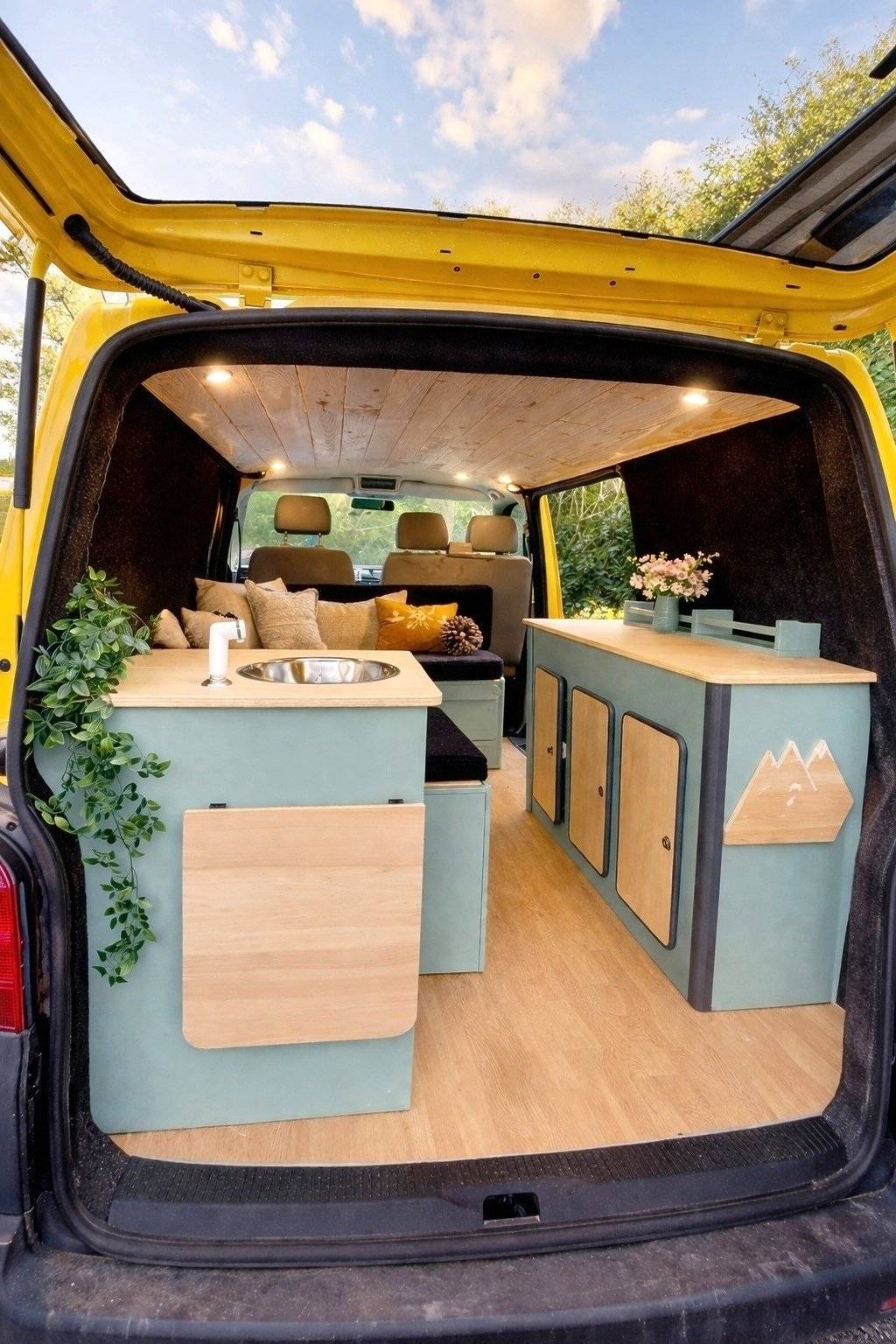 Luxury van 