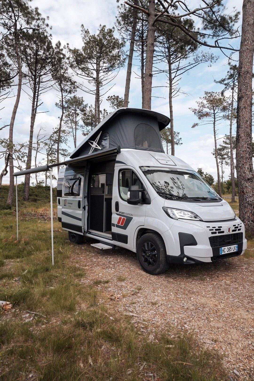 Voorkant 3/4 Fiat Ducato 2,3 l 148 ch - Yescapa