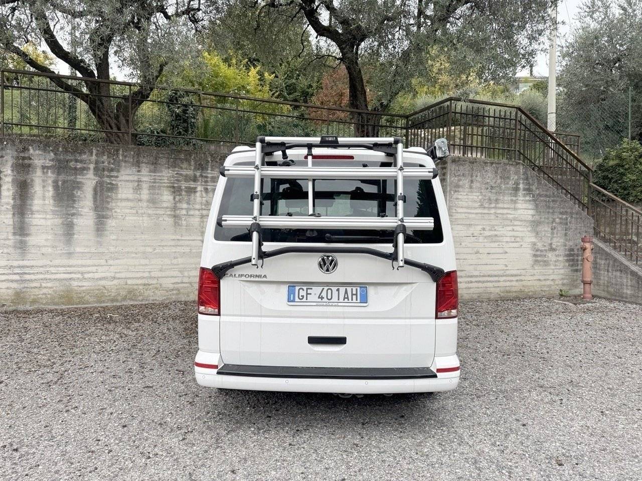 Volkswagen Volkswagen T6.1 California