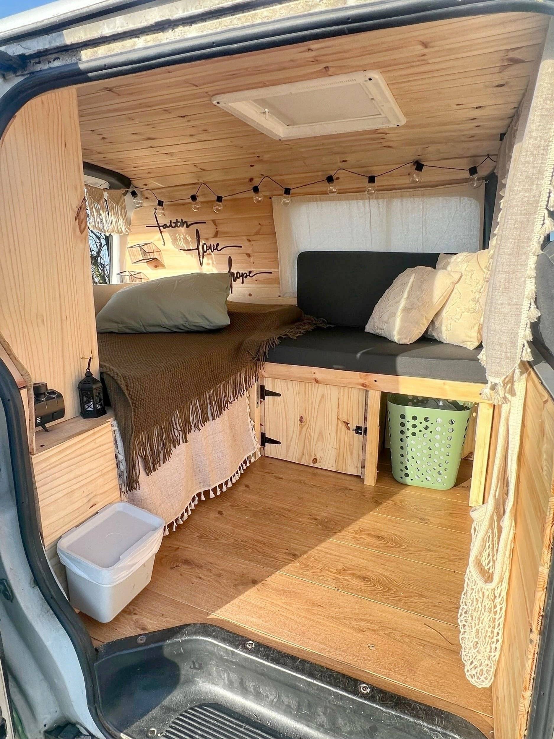Hyundai H1