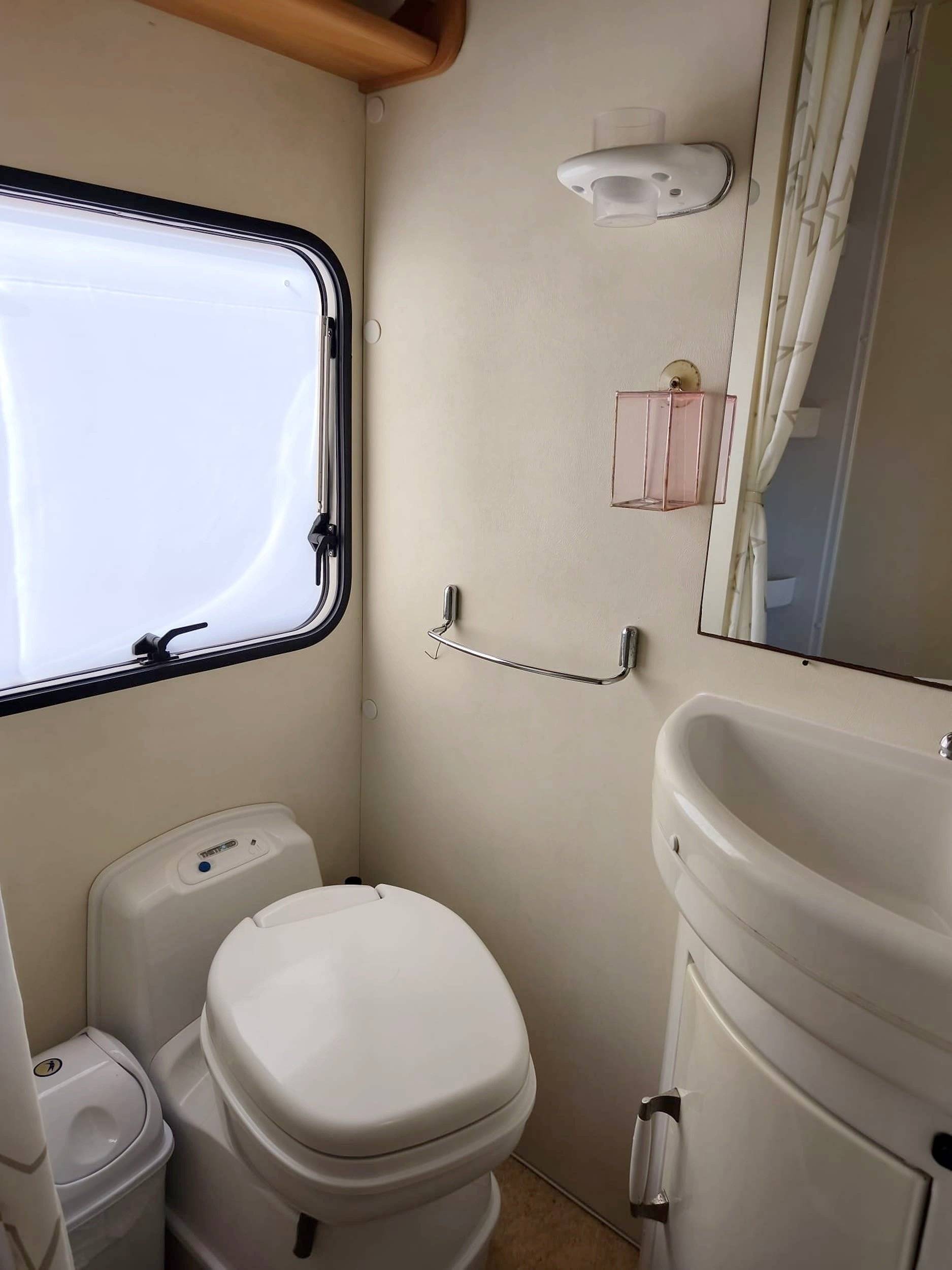 Sharky Ducato 2,2 l Multijet 100 ch.