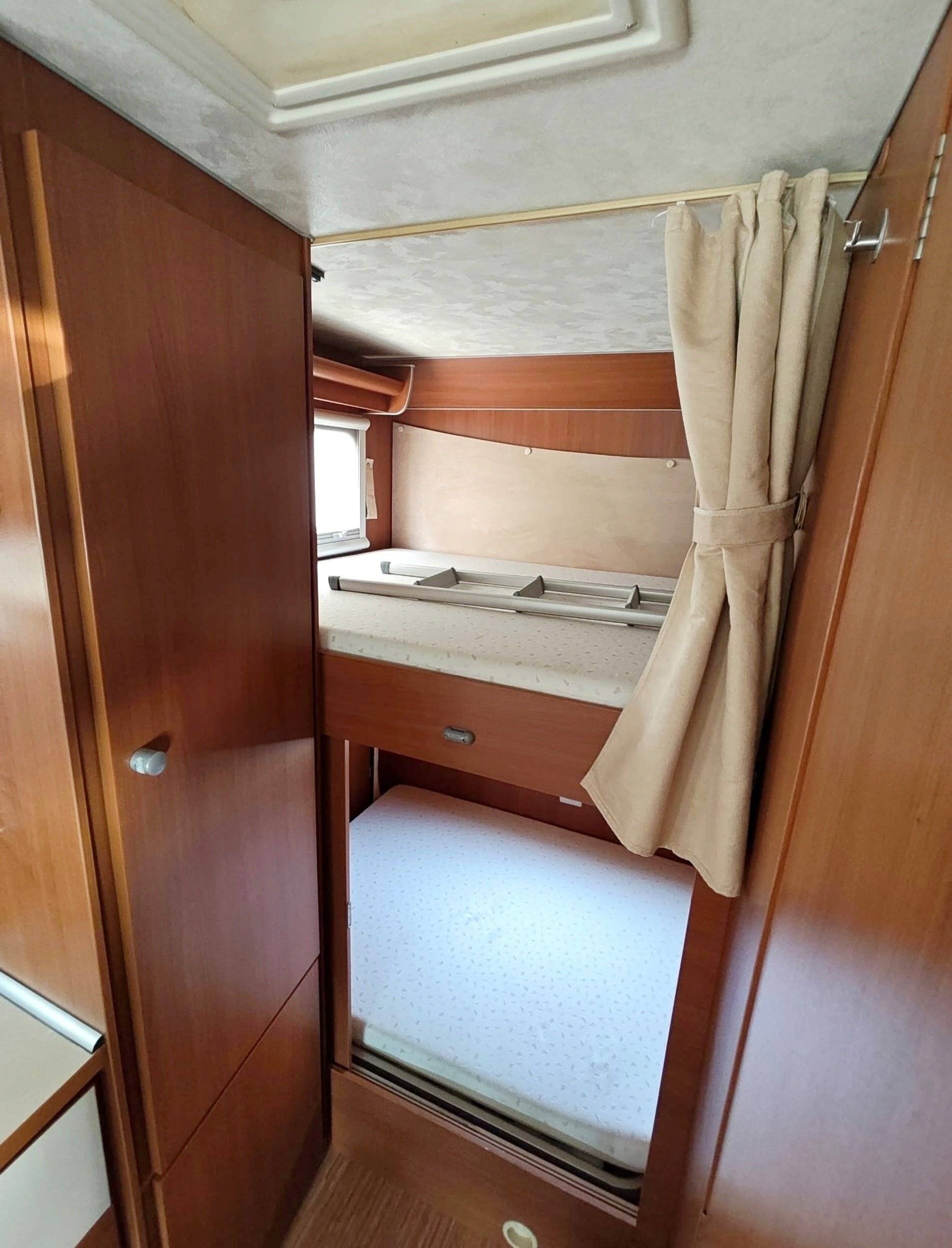 Mclouis Mclouis STEEL