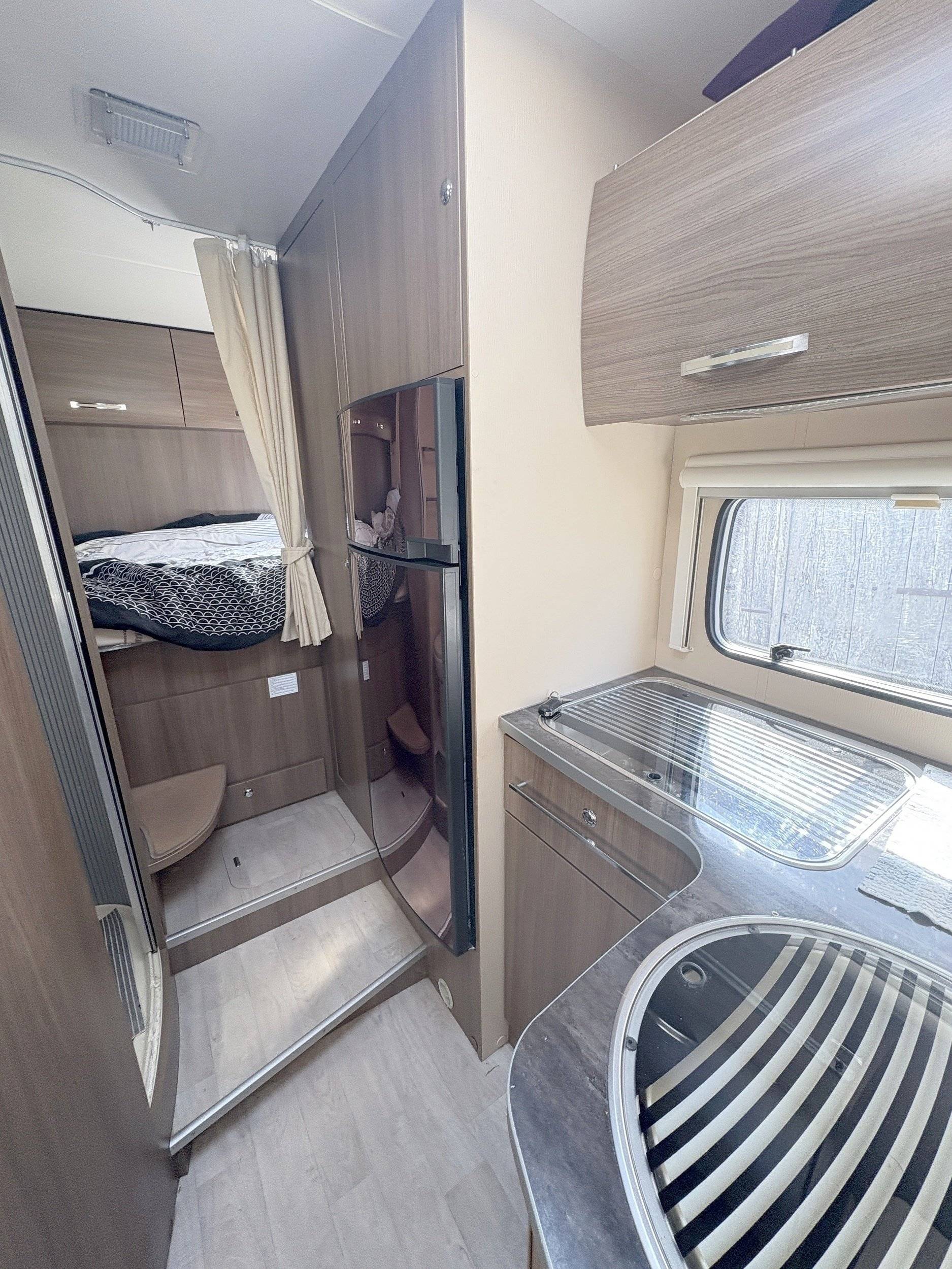 Challenger CHALLENGER GENESIS 33