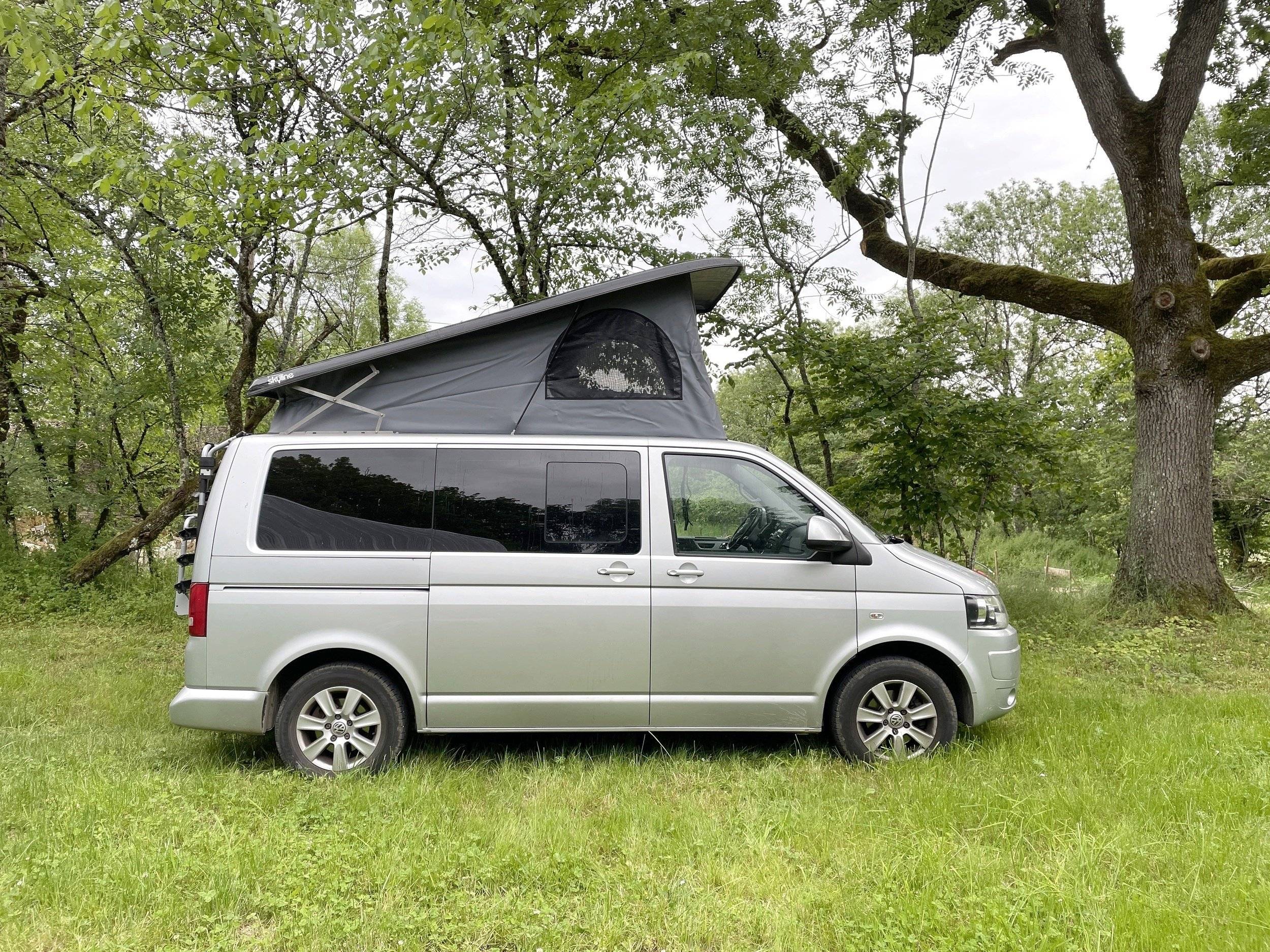 Volkswagen VW T5 Multivan 2L 140ch
