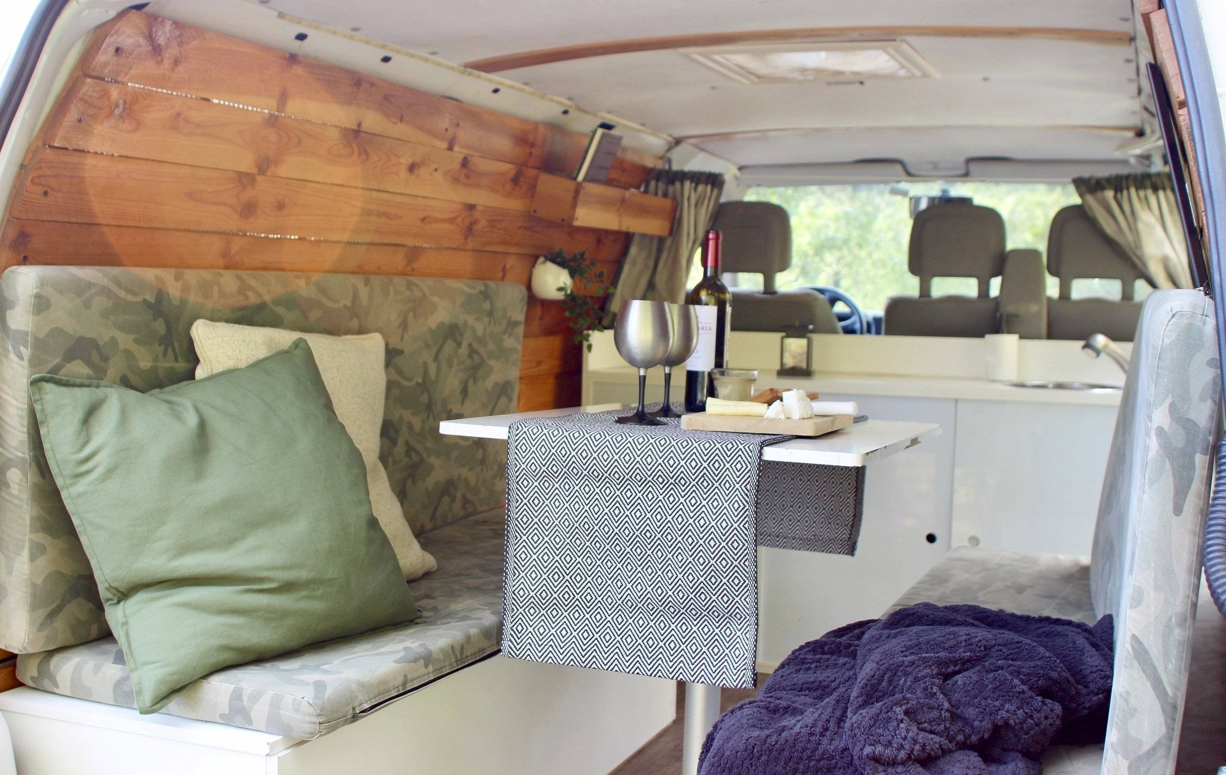 VW T4 Insurance &amp; All KM incl | MyVan Portugal