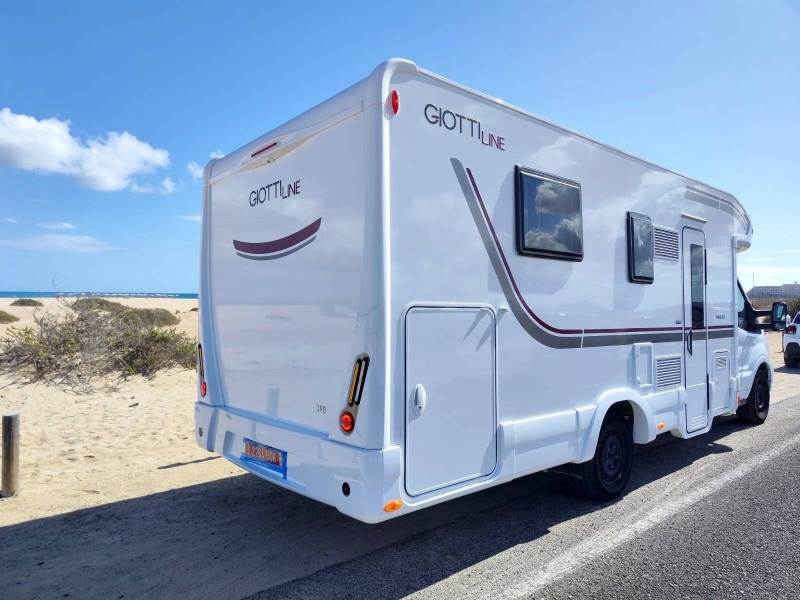 Giottiline SIENA 390 CAMA ISLA PERFILADA 5 PLAZAS Nº 4