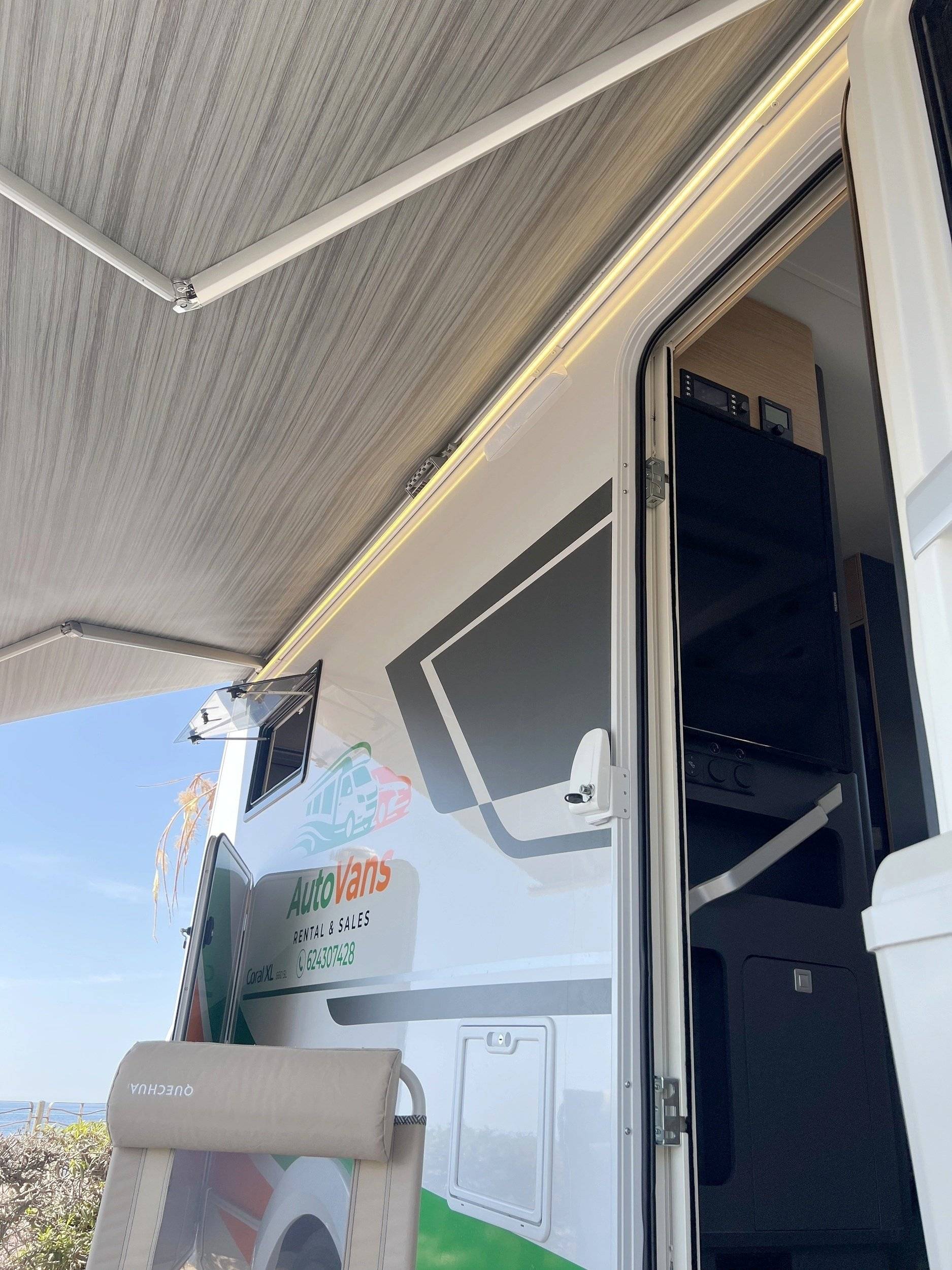 Adria CORAL XL 660SL