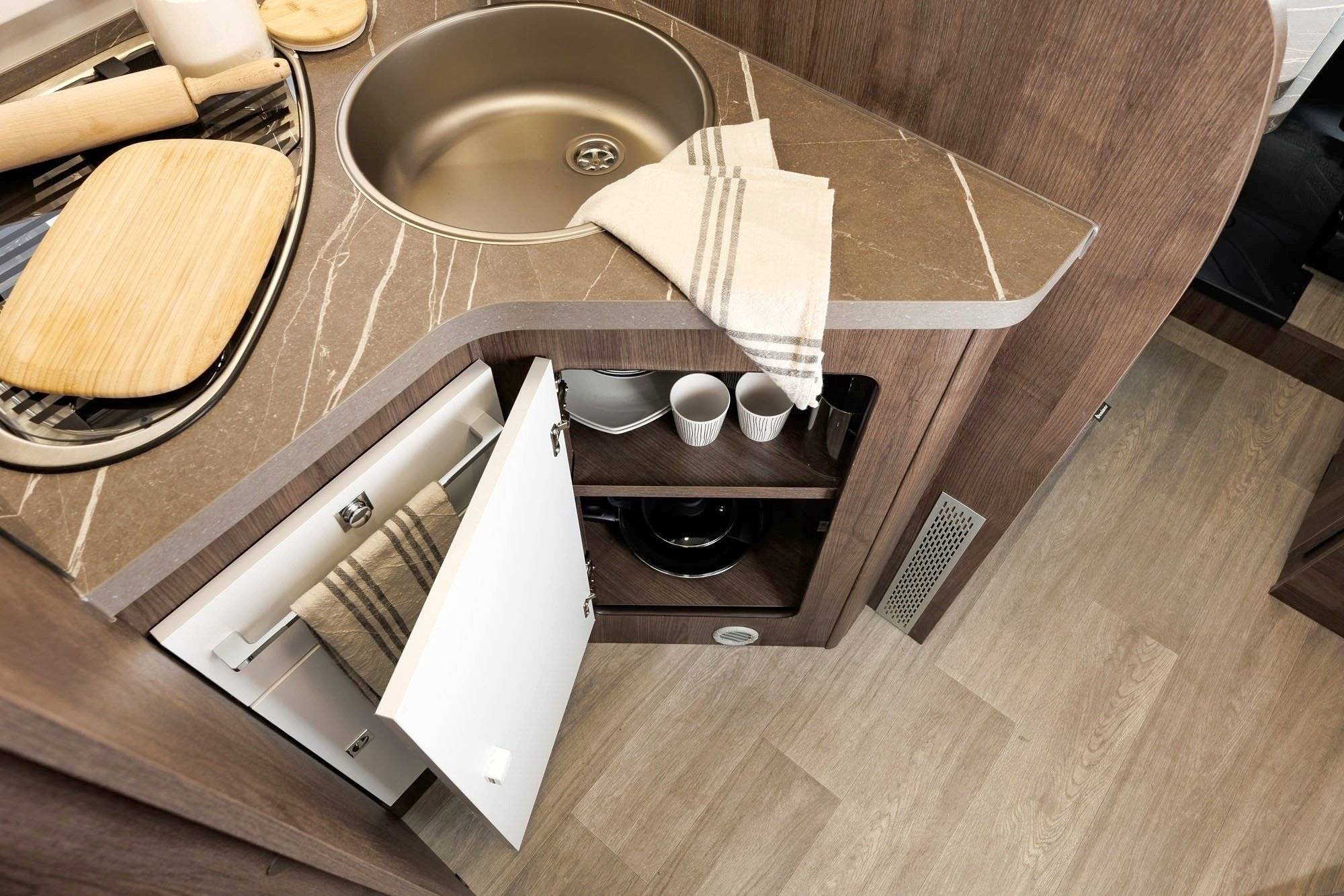 Benimar Tessoro 495 B