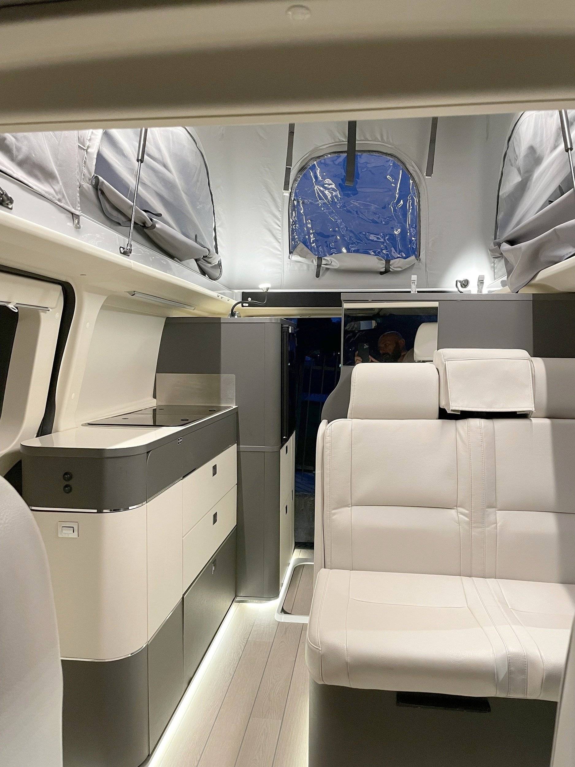 Alpes Camping-Car Ford