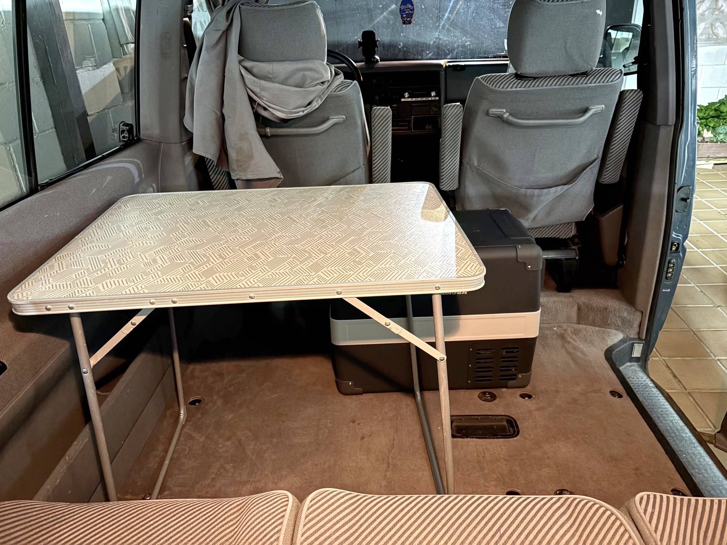 Essecke Volkswagen caravelle t4 - Yescapa