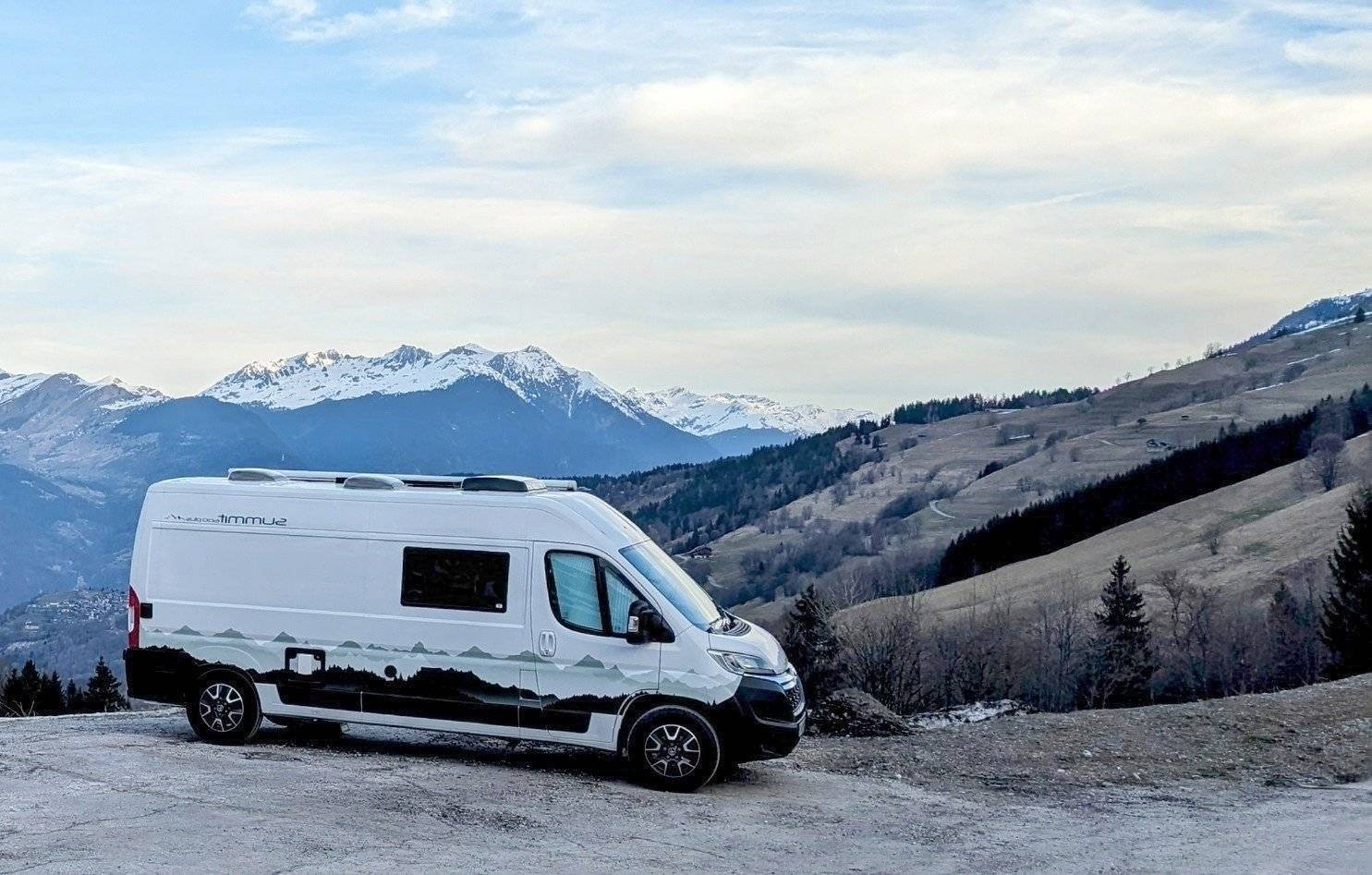 Pössl Summit 600 plus