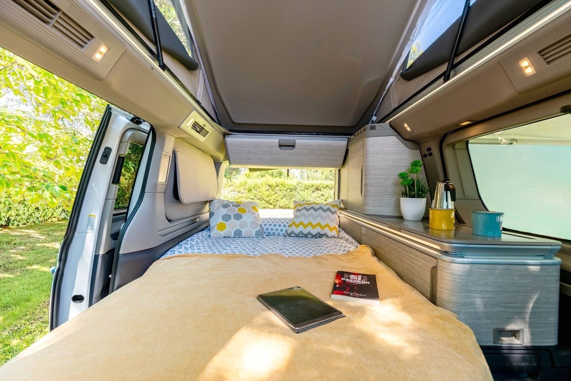 Volkswagen California Ocean T7