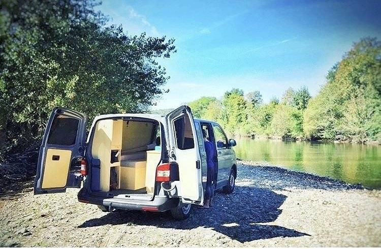 Volkswagen T5 2,5 l 102 ch