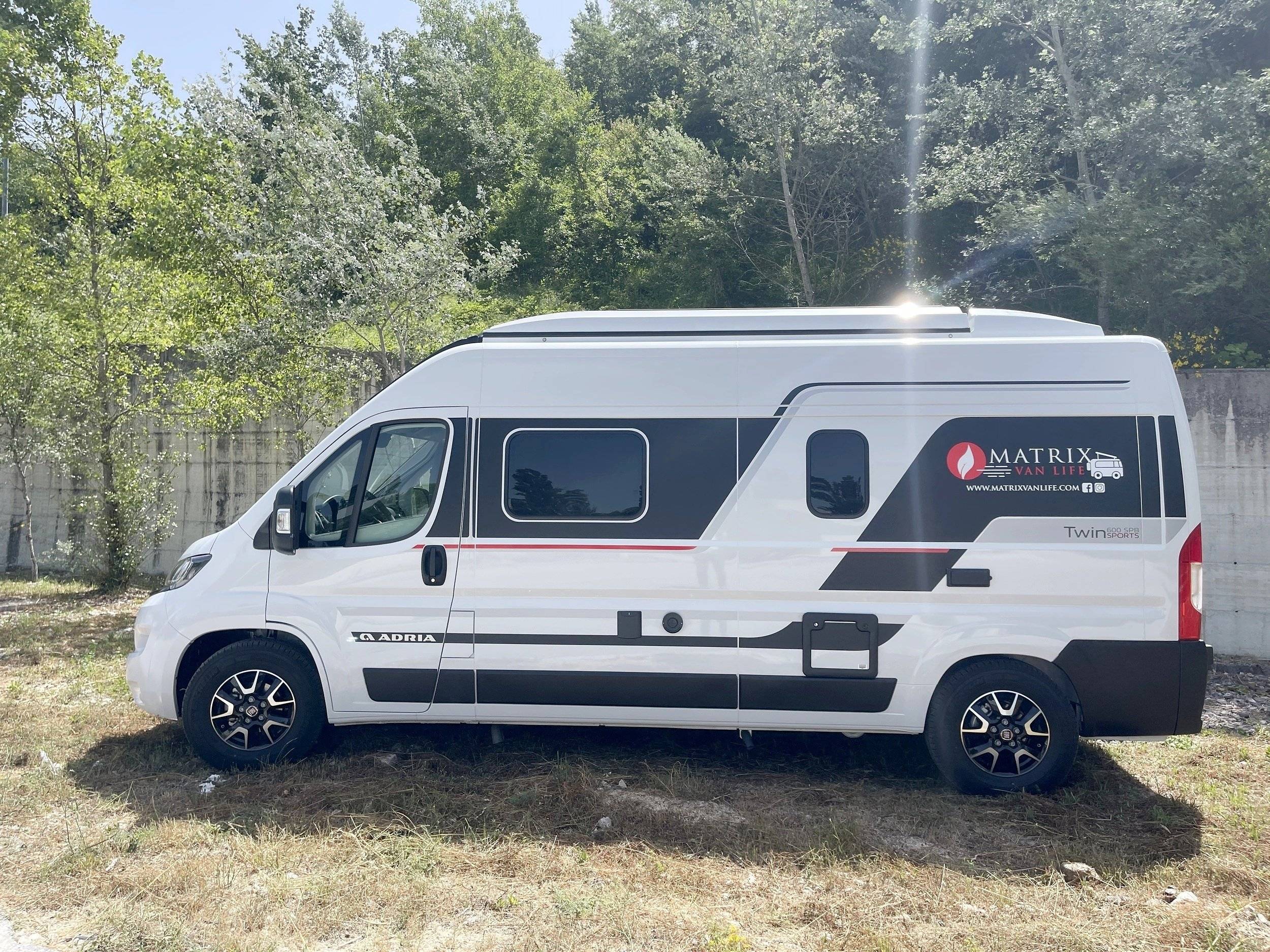 Adria Adria Twin Post 600 spb