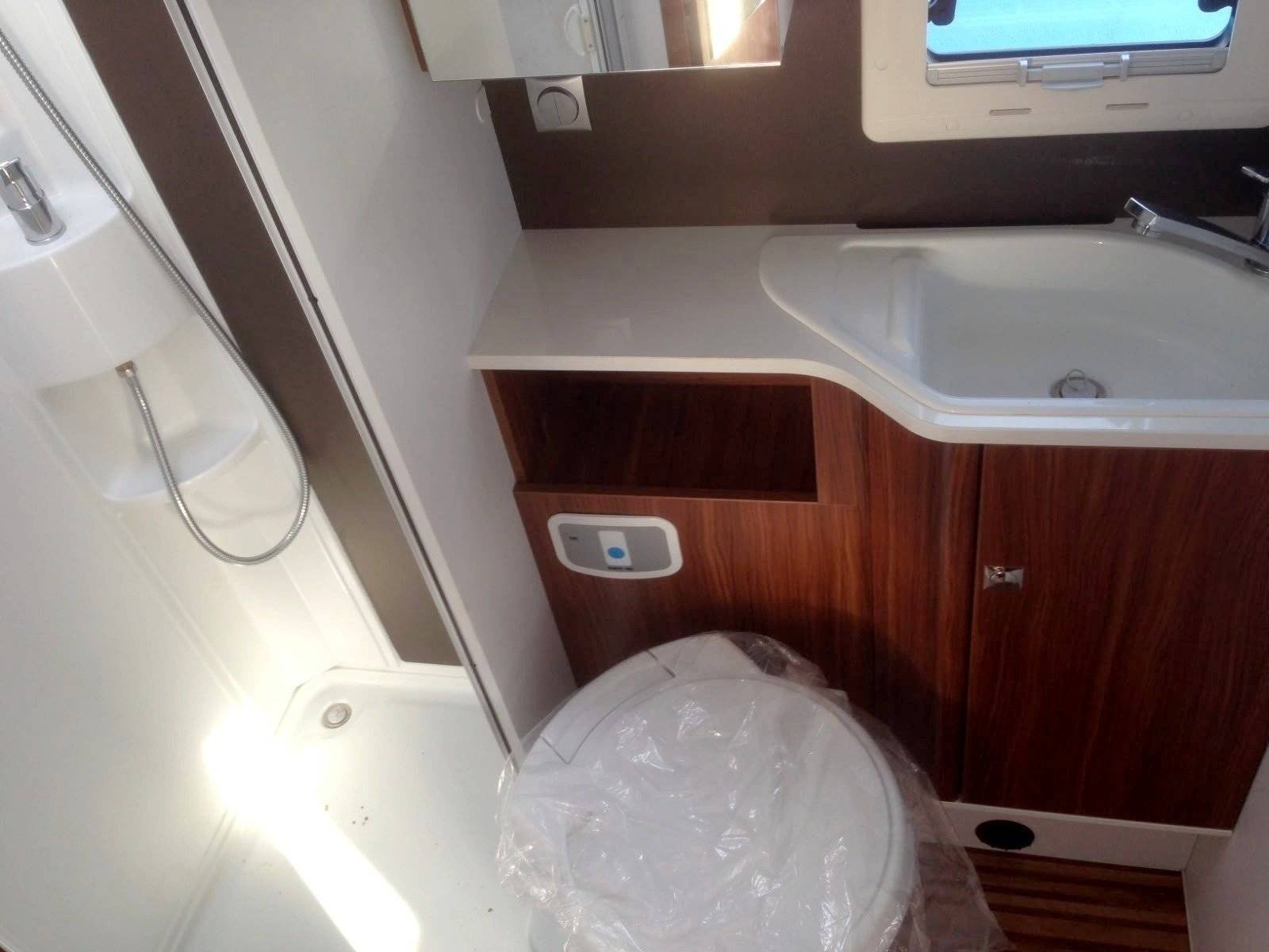 Adria Coral XL Plus A 670 SL