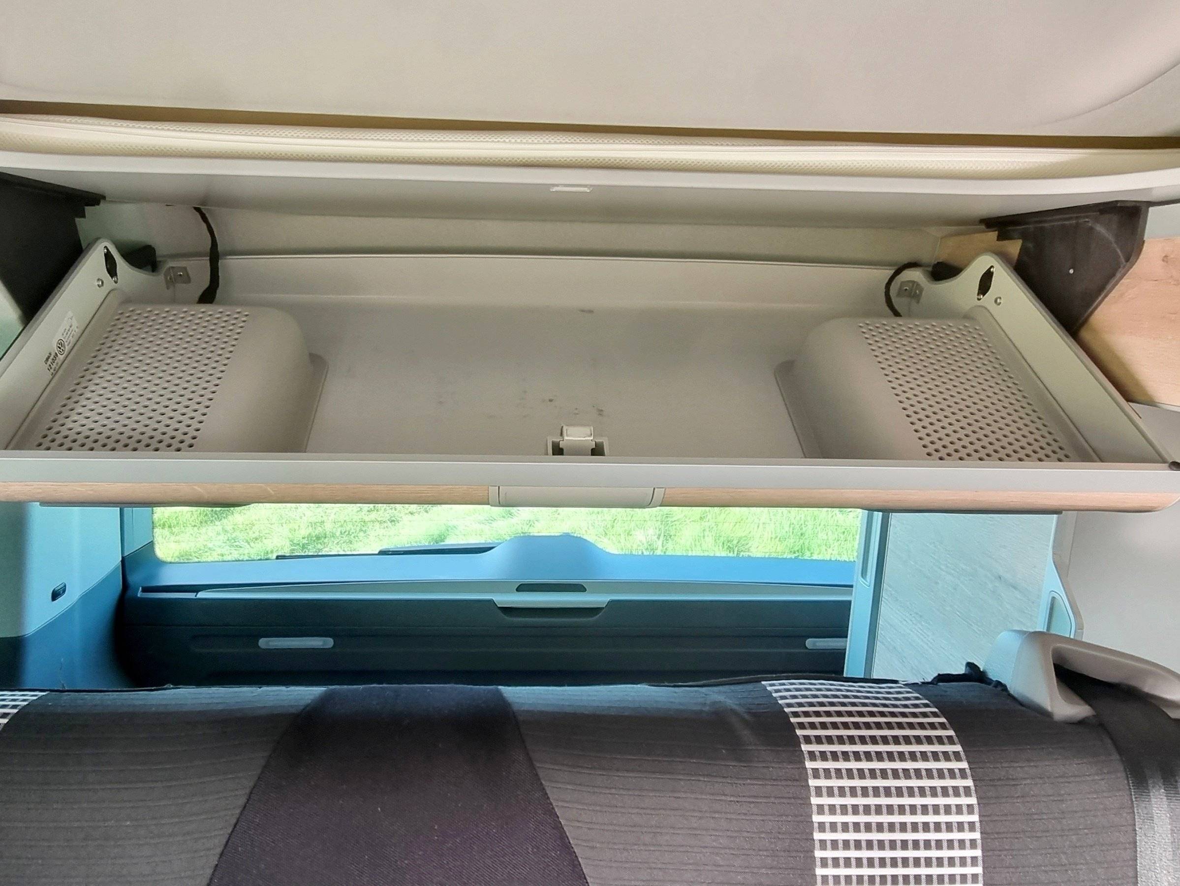 Volkswagen Volkswagen T6.1 California Coast