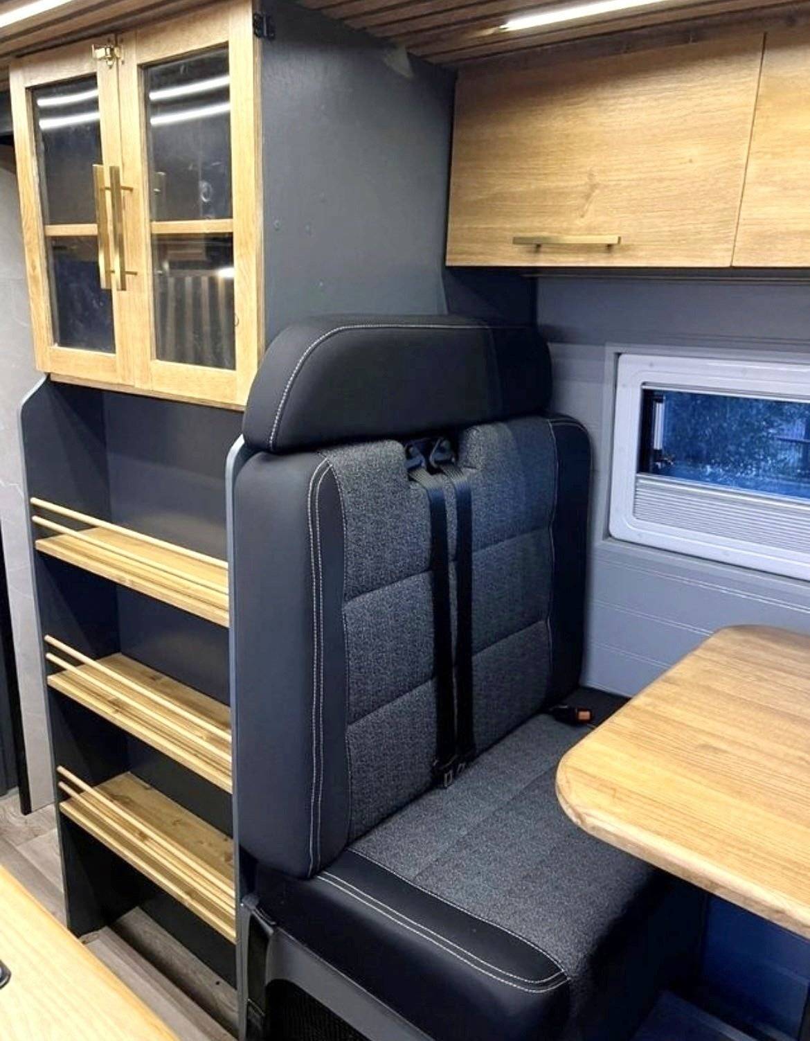 Puesto de conducción Fiat Ducato - Yescapa