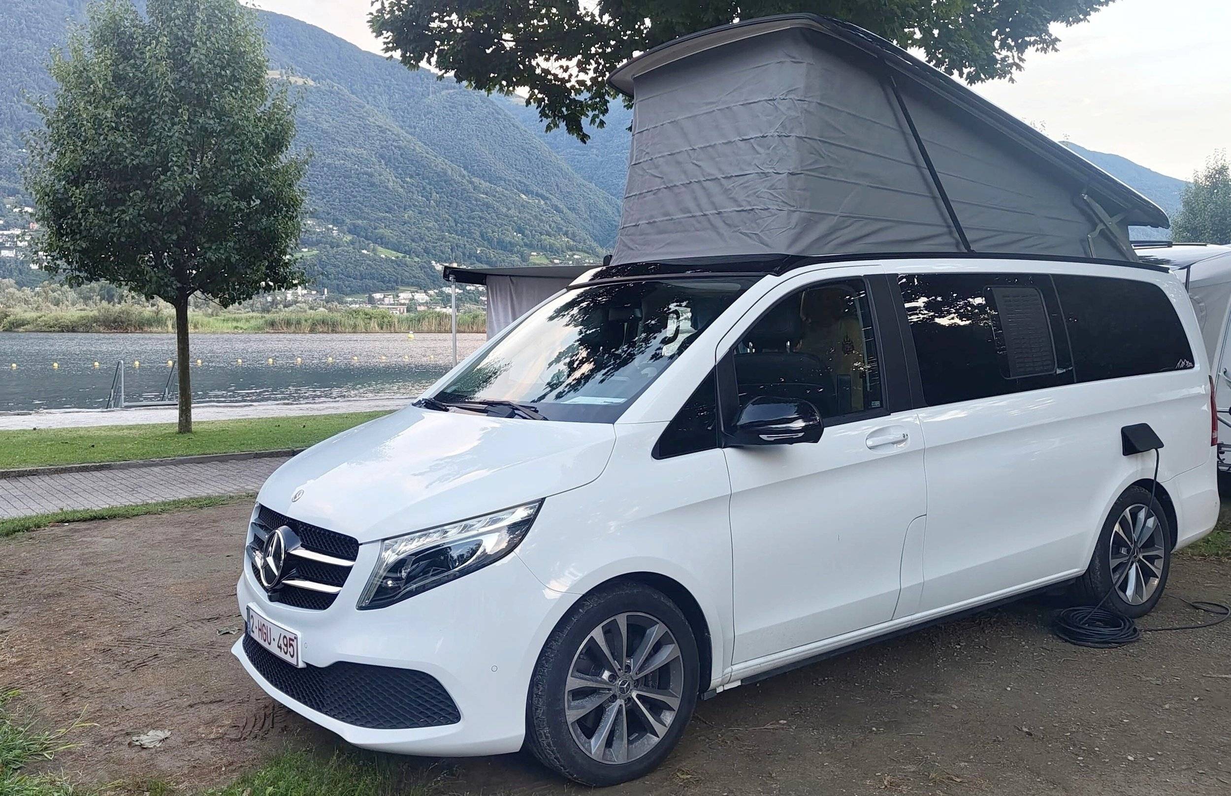 Mercedes-Benz 