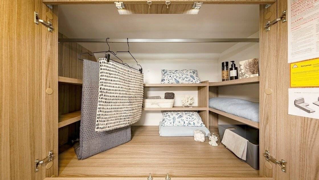 Benimar BENIMAR TESSORO 483 Northautokapp