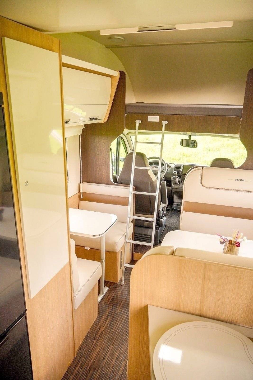 Dinette Citroën Citroën jumper - Yescapa