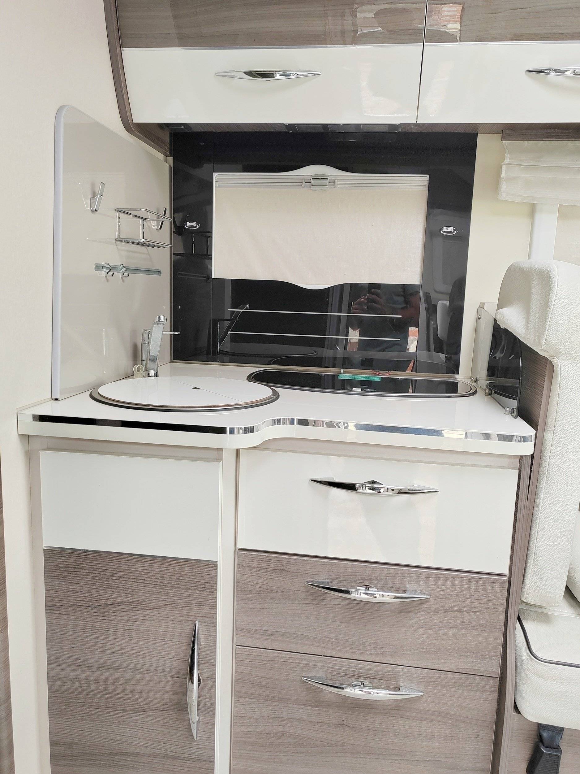 Coin cuisine Fiat Ducato 2,0 l 130 ch - Yescapa