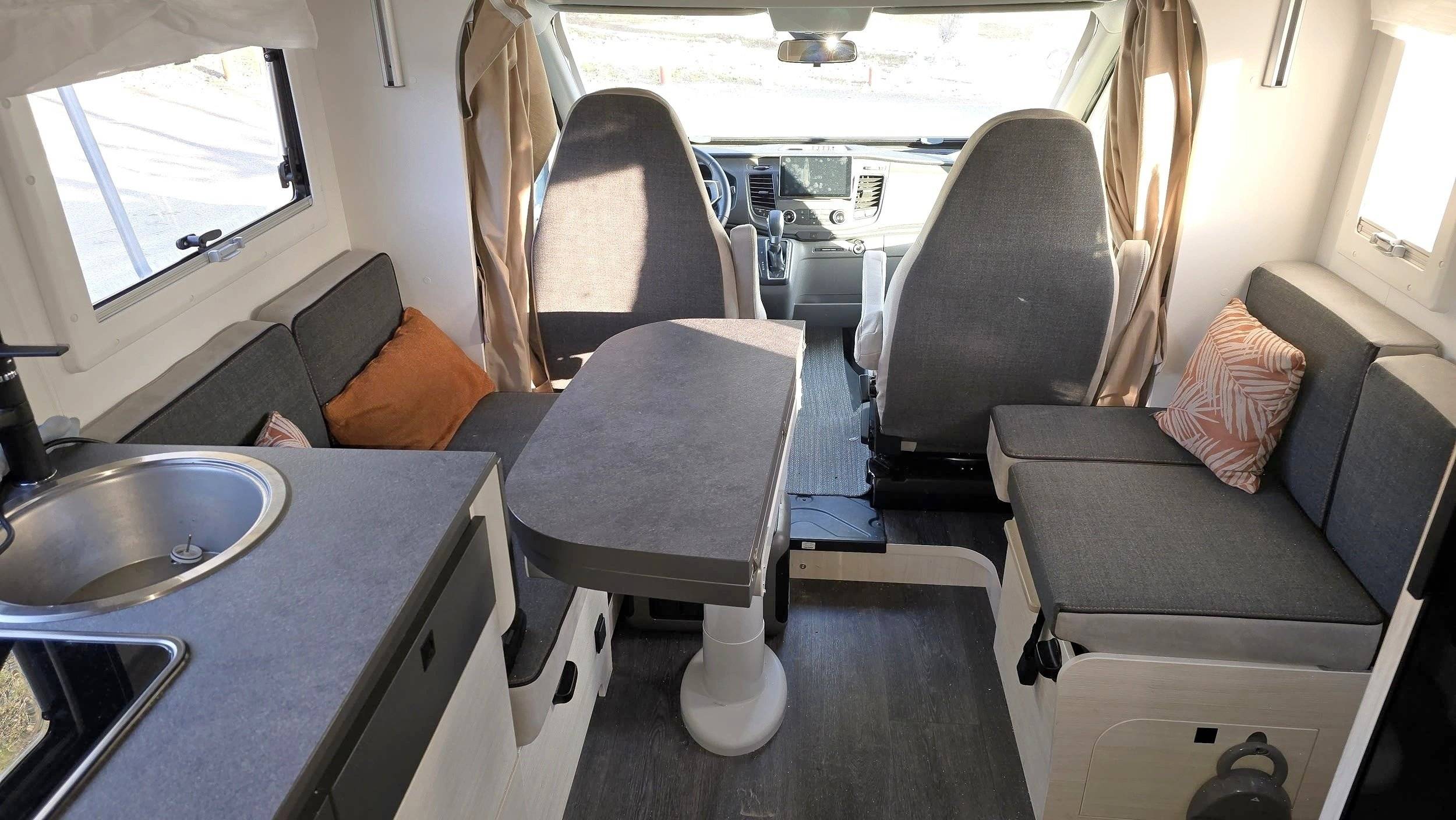 Challenger 308 Graphite Edition