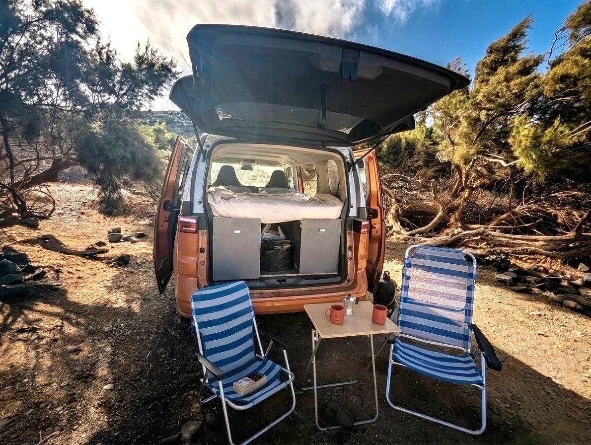 Comedor Volkswagen MULTIVAN T7 AUTOMATIC - Yescapa