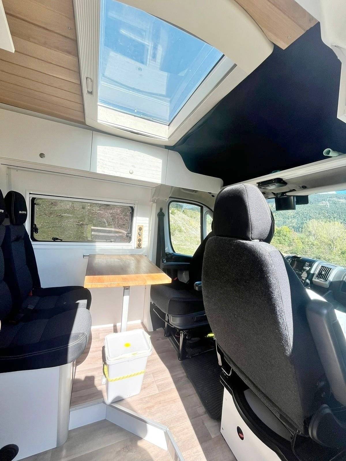 Eethoek Fiat DUCATO - Yescapa
